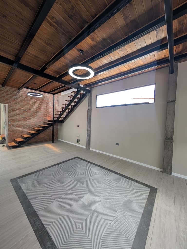 Local Comercial a estrenar en el centro de Mérida.Av. 2 en Mérida, Venezuela - $ 95.000 4