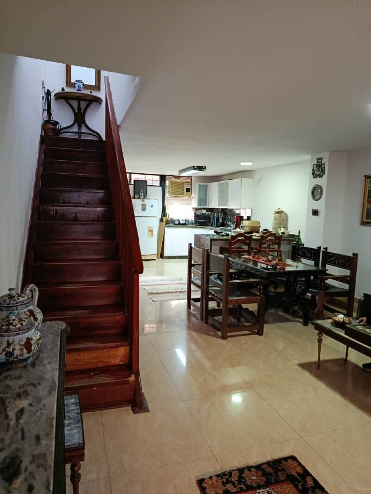 Townhouse de 2 niveles en Nueva Casarapa- Casona Alta. Guarenas, Venezuela. · $ 53.000 · Thays León | Asesora Inmobiliaria 2