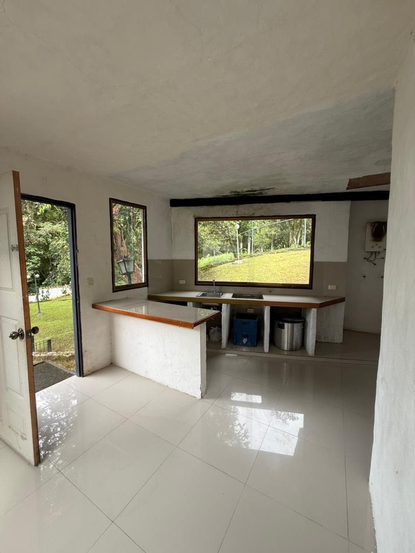 Casa Estilo Campestre con Anexo en La Pedregosa Alta, Mérida. en Mérida, Venezuela - $ 135.000 22