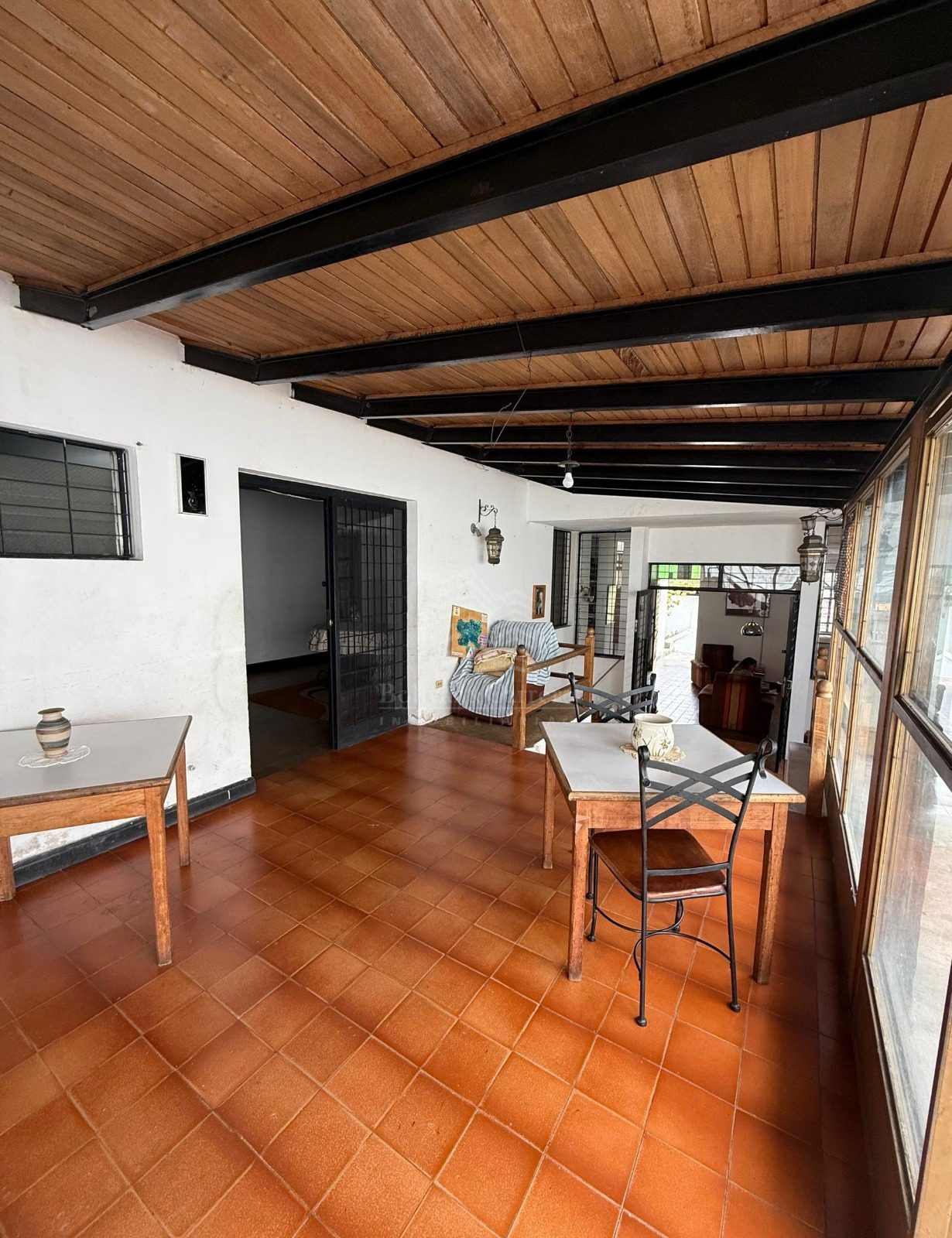 Amplia y versátil casa en venta – Urbanización Alto Chama, Mérida. Vzla. M6-41 · $ 180.000 · Thays León | Asesora Inmobiliaria 9