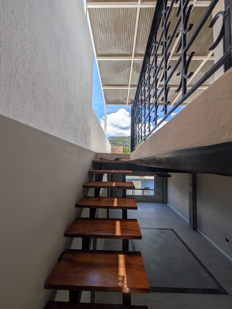 Local Comercial a estrenar en el centro de Mérida.Av. 2 en Mérida, Venezuela - $ 95.000 13