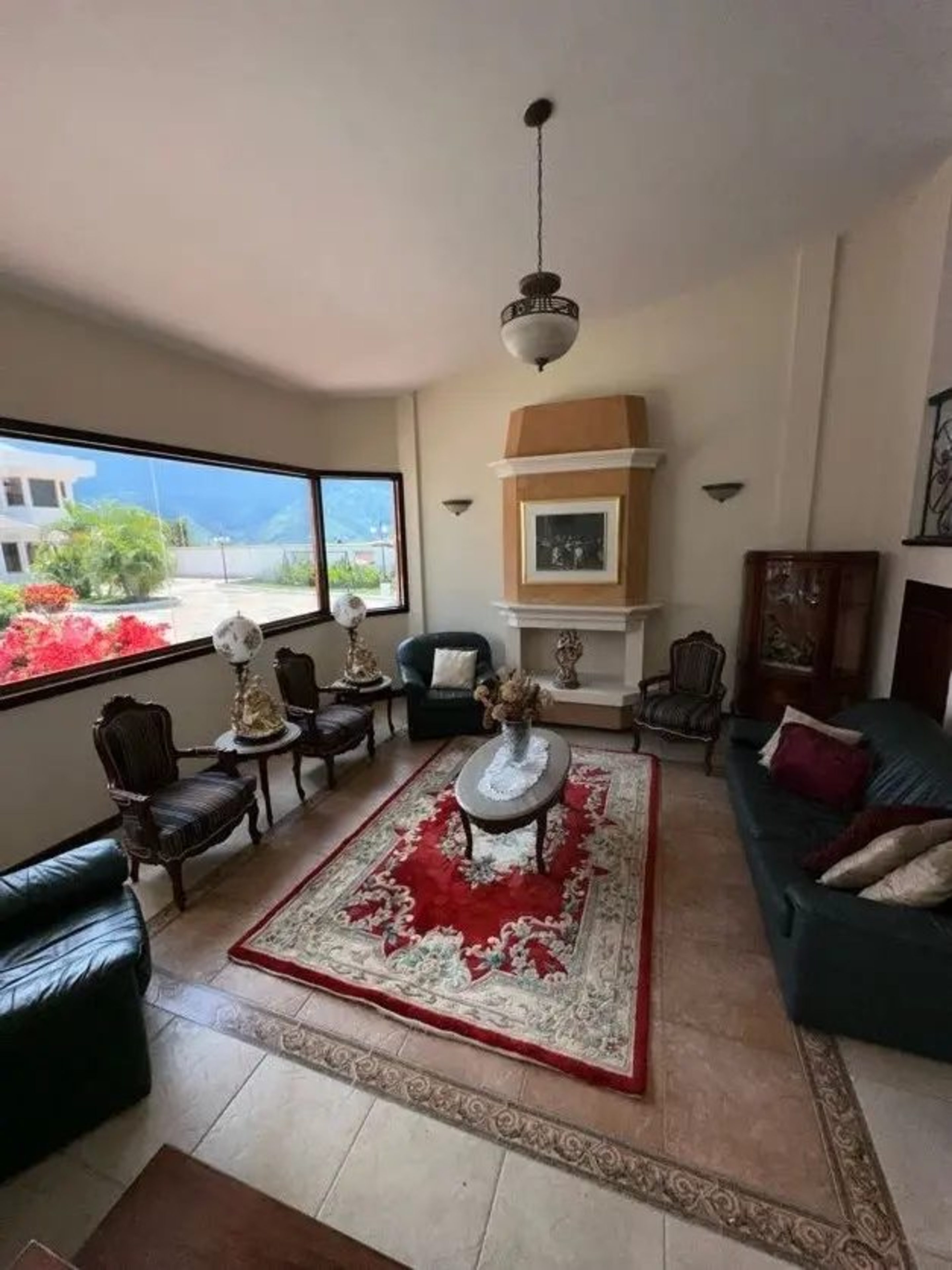 Oportunidad Única, 3 casas independientes en una misma propiedad en La Pedregosa Baja, Mérida. Venezuela · $ 1.350.000 · Thays León | Asesora Inmobiliaria 5