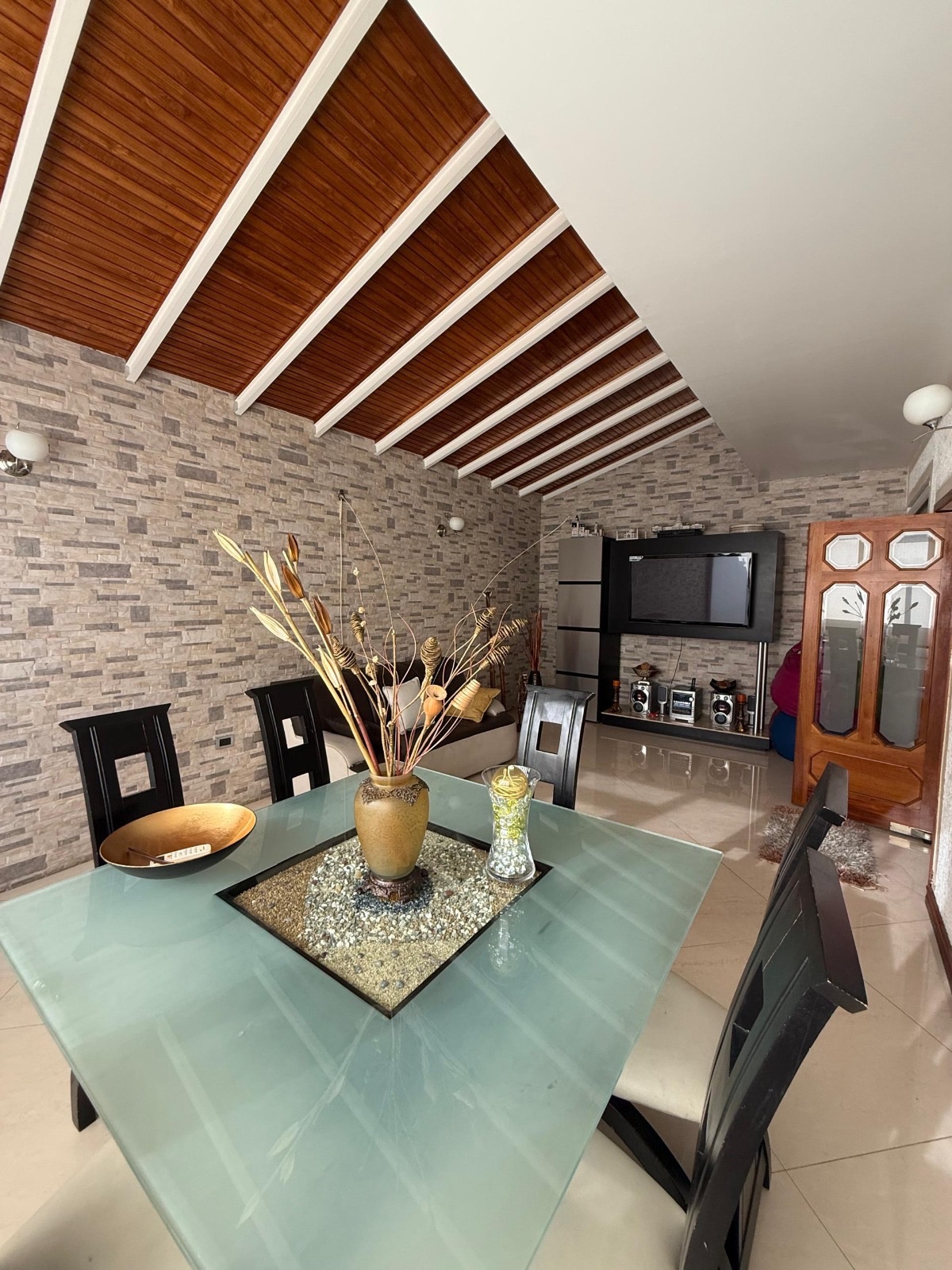 Quinta en Venta Urbanización Zumba .Mérida Vzla. | Thays León en Mérida, Venezuela - $ 350.000 15