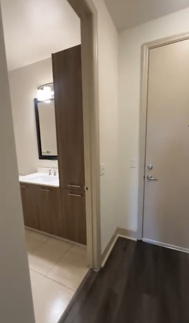 Rento Apartamento Tipo Estudio  con 1 hab, en Doral  $2.058.   33178 · $ 2.058 · Thays León  | Asesora Inmobiliaria 17