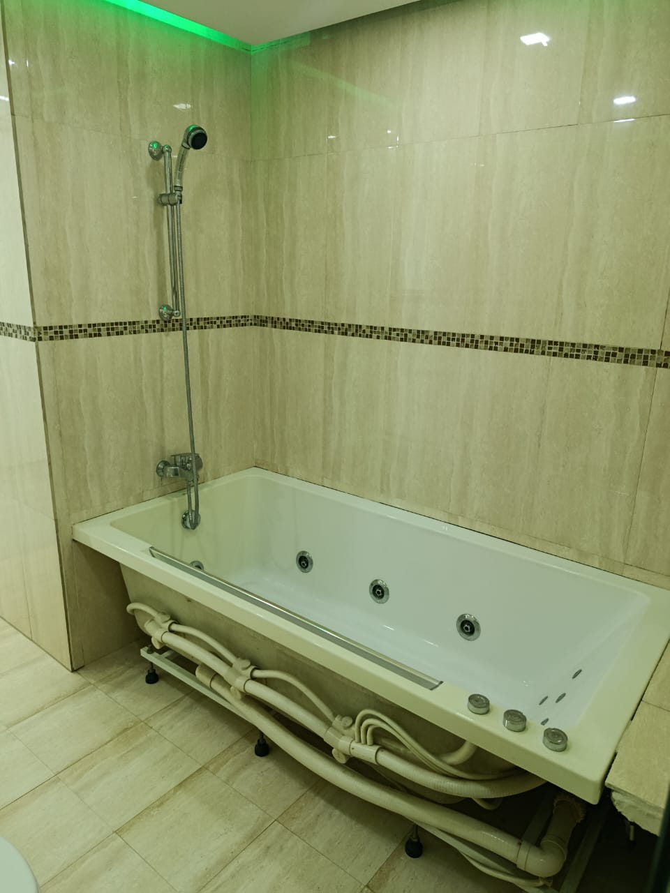 Buenaventura Suites/ Penthouse a estrenar. Guarenas. Venezuela. · $ 140.000 · Thays León | Asesora Inmobiliaria 22