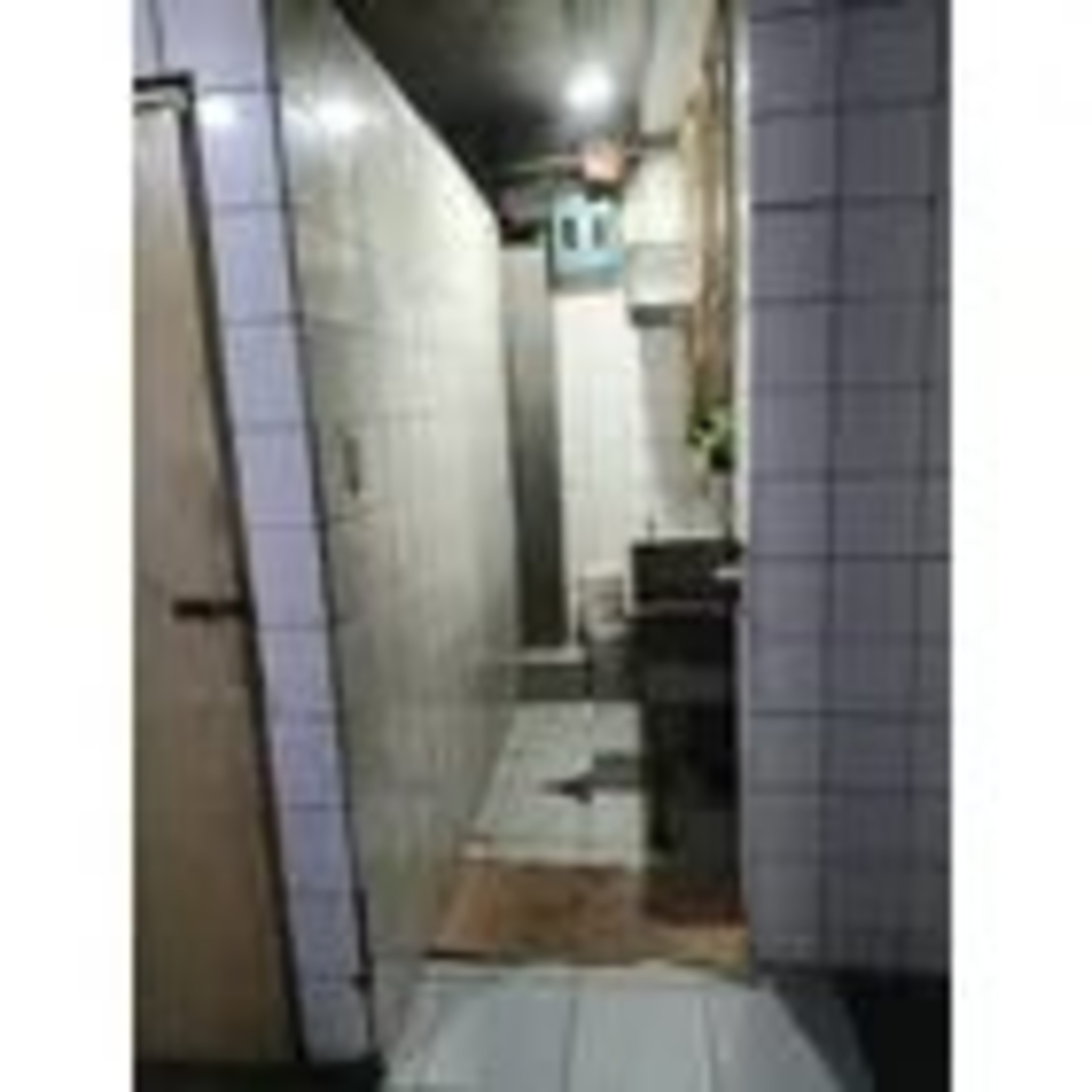 Edificio Comercial e Industrial con Fondo de Comercio Activo (PANADERÍA), Av. Baralt.  Caracas.   (Iv) · $ 700.000 · Thays León  | Asesora Inmobiliaria 19