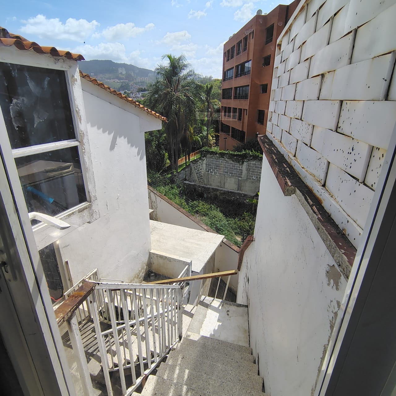 Casa .Potencial Único en  Lomas de La Trinidad-  Caracas. Venezuela  (Y) · $ 210.000 · Thays León  | Asesora Inmobiliaria 28