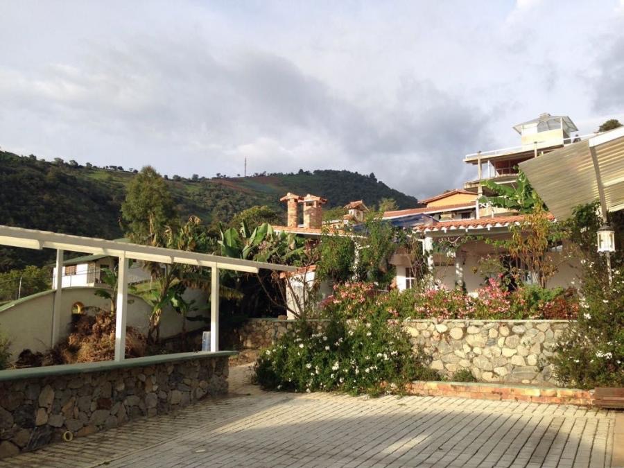 Exclusiva Propiedad en Venta,  en La Mucuy Alta, Mérida.Venezuela. en Merida, Venezuela - $ 120.000 4