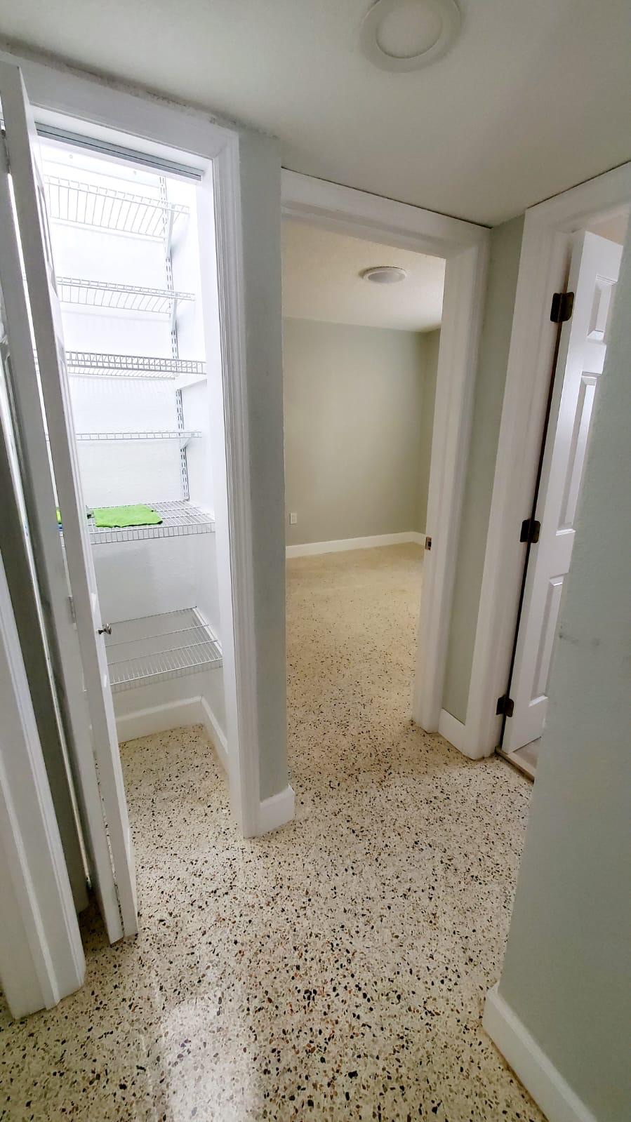 Oportunidad única, Apartamento 2h 1b 1p en La Pequeña Habana · $ 1.975 · Thays León | Asesora Inmobiliaria 10