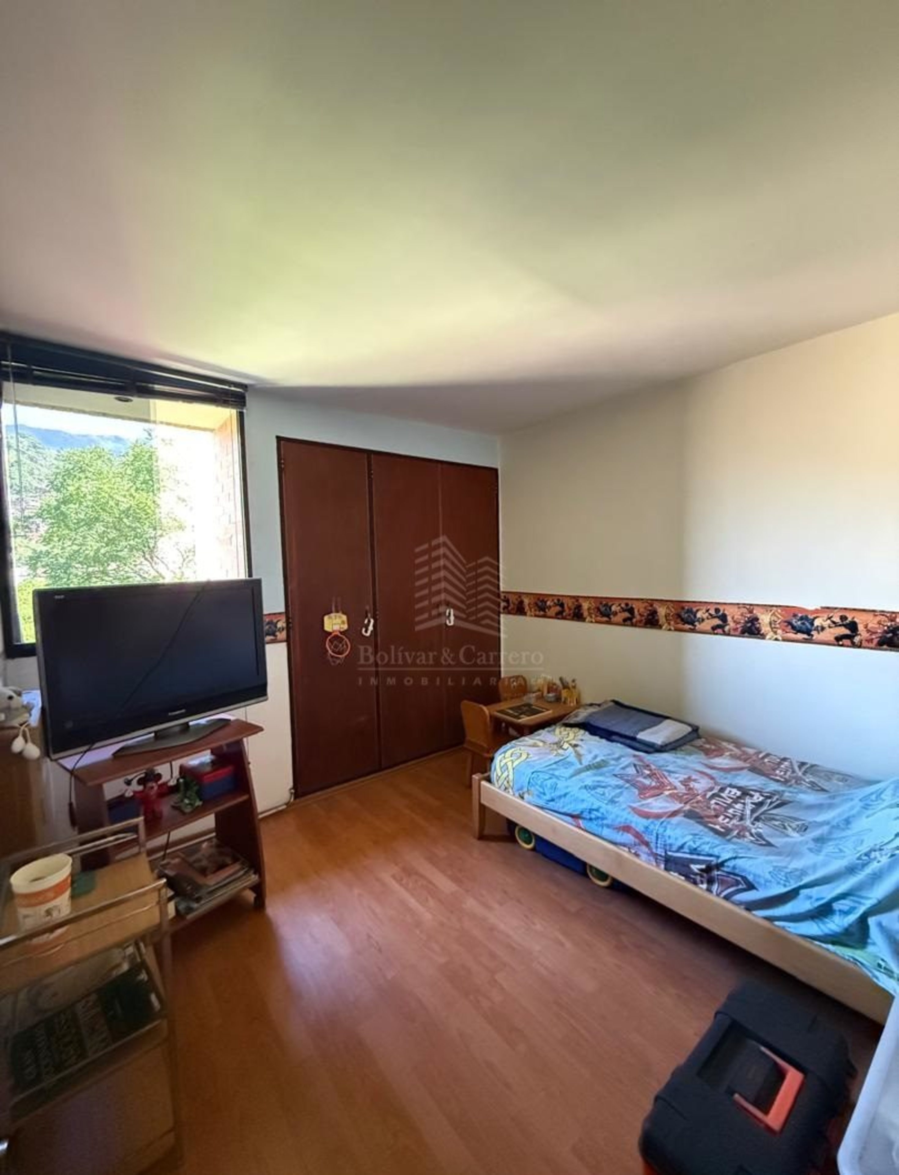 Apartamento en Resd. El Rodeo, Av. Las Américas, Mérida .Venezuela. M6-40 · $ 85.000 · Thays León | Asesora Inmobiliaria 7