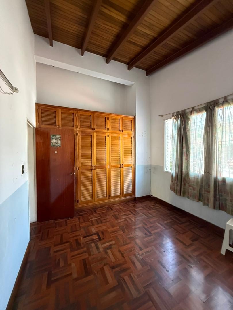 Quinta en Urb. Las Tapias, (6) habitaciones..   Mérida   M6-20 · $ 180.000 · Thays León  | Asesora Inmobiliaria 10