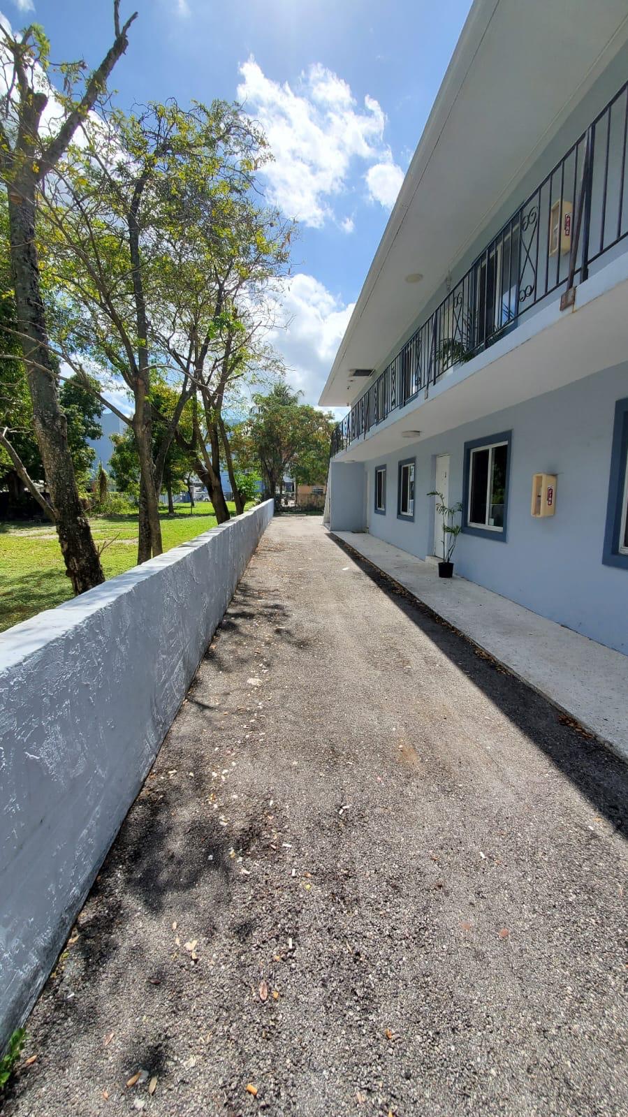 Oportunidad única, Apartamento 2h 1b 1p en La Pequeña Habana · $ 1.975 · Thays León | Asesora Inmobiliaria 19