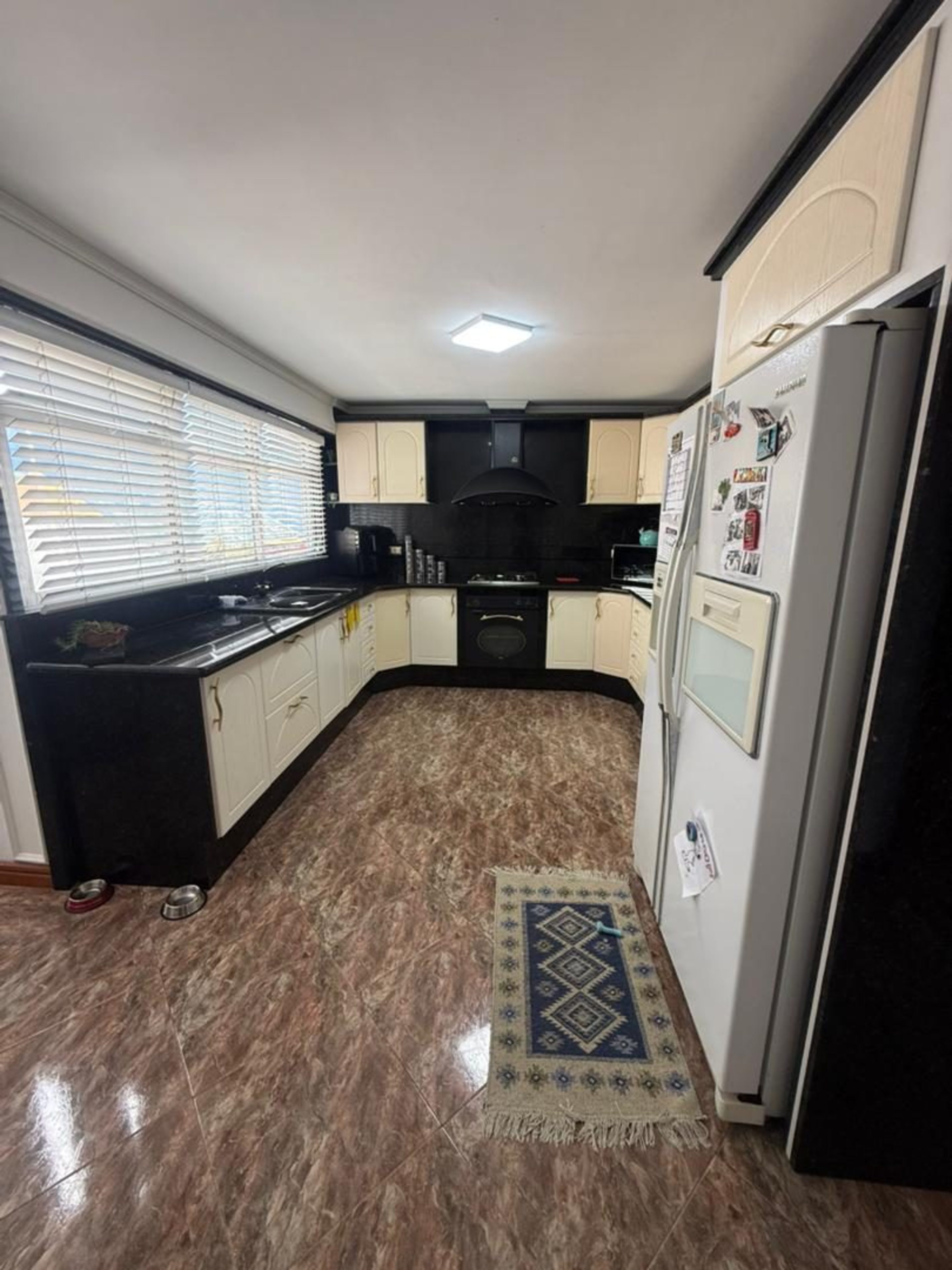 Apartamento. Conjunto Residencial La Florida. Mérida. Venezuela · $ 140.000 · Thays León  | Asesora Inmobiliaria 6