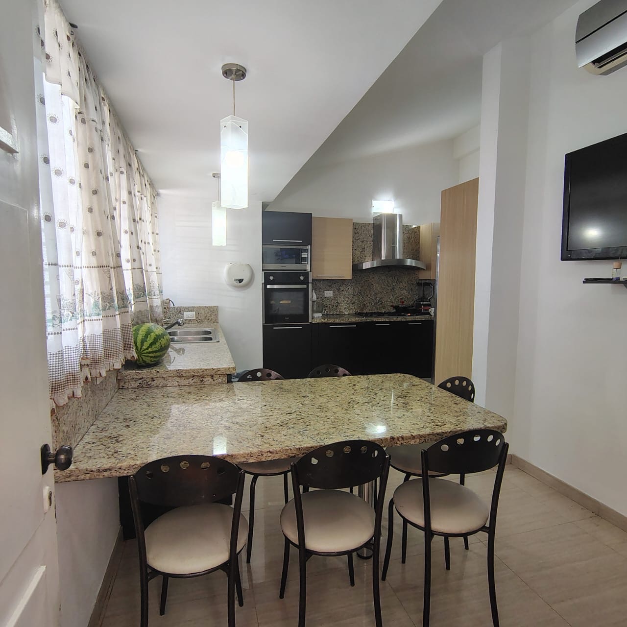Casa .Potencial Único en  Lomas de La Trinidad-  Caracas. Venezuela  (Y) · $ 210.000 · Thays León  | Asesora Inmobiliaria 8