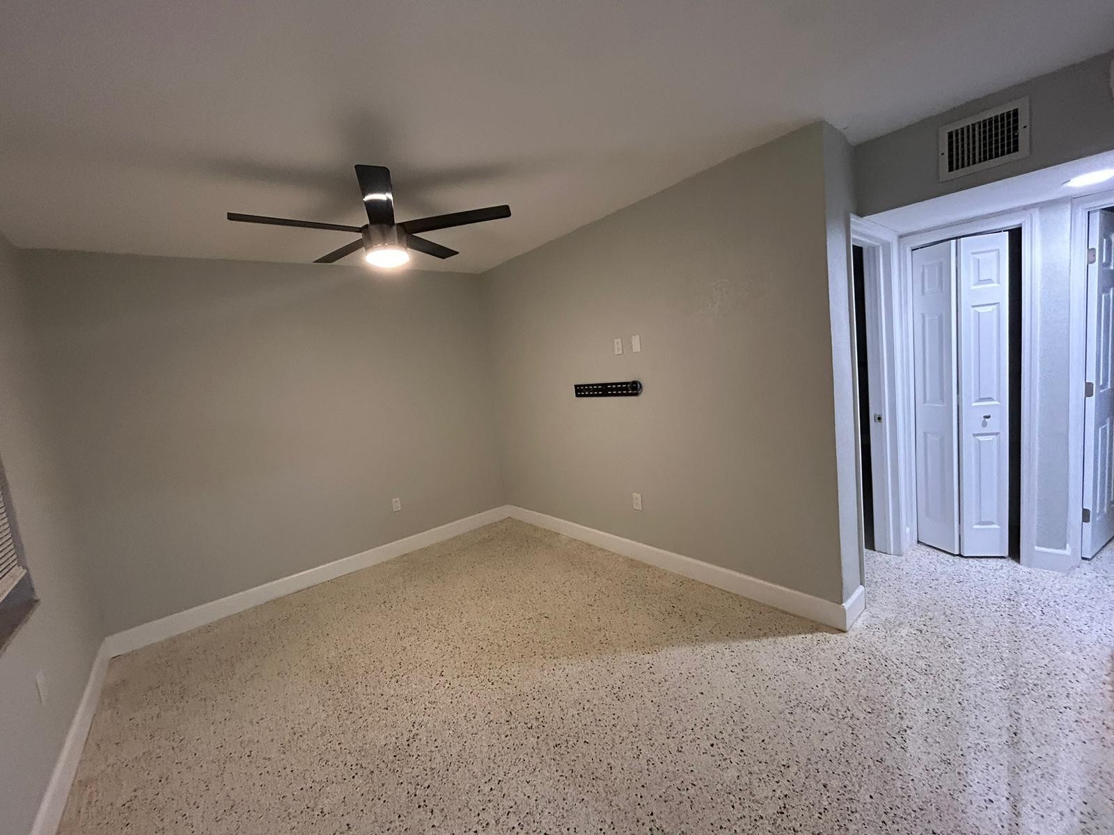 Oportunidad única, Apartamento 2h 1b 1p en La Pequeña Habana · $ 1.975 · Thays León | Asesora Inmobiliaria 7