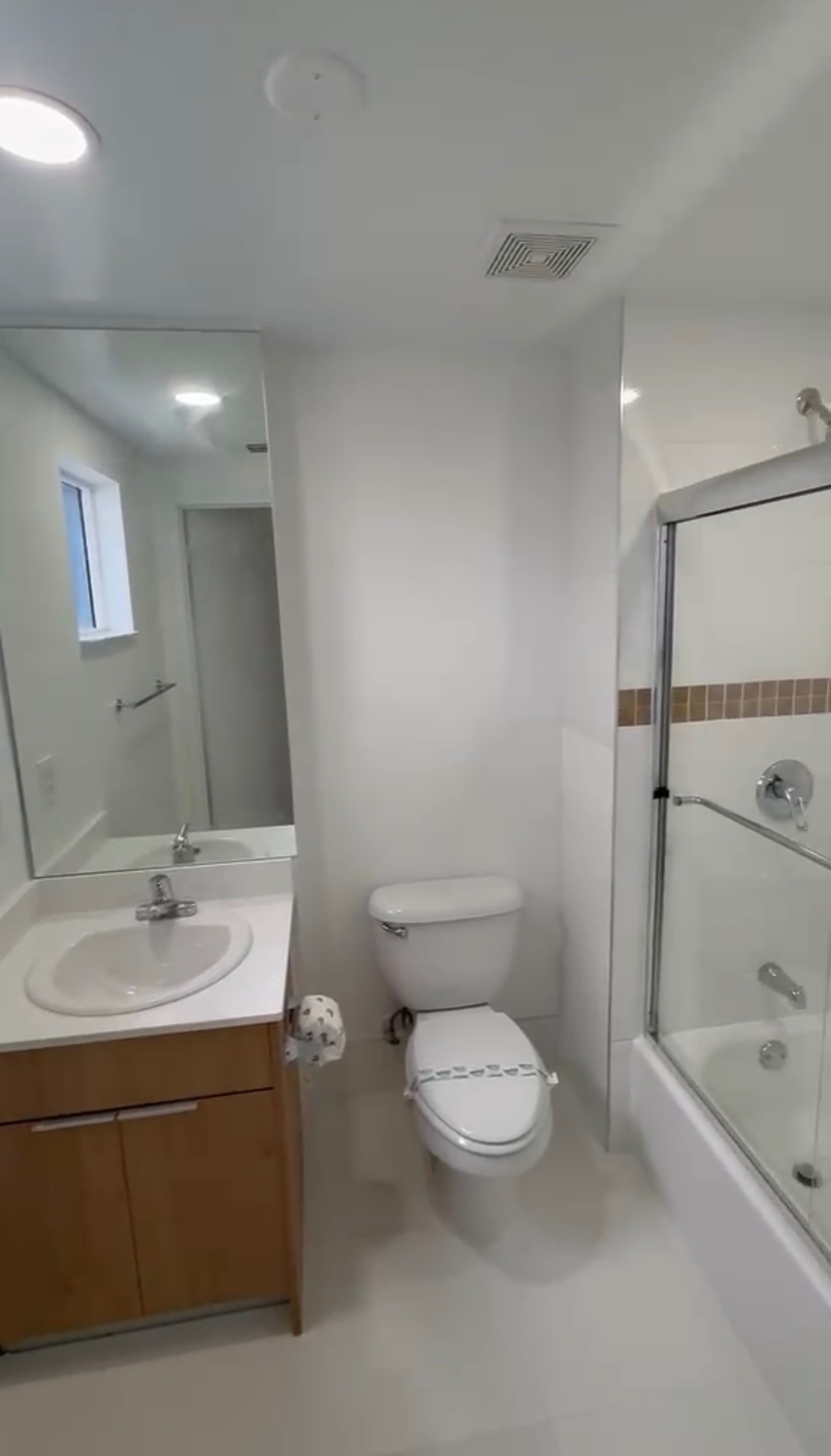 Renta Especial .:$2.100 Apto. 1h, 1.5 b 1p.   Miami. · $ 2.171 · Thays León  | Asesora Inmobiliaria 23