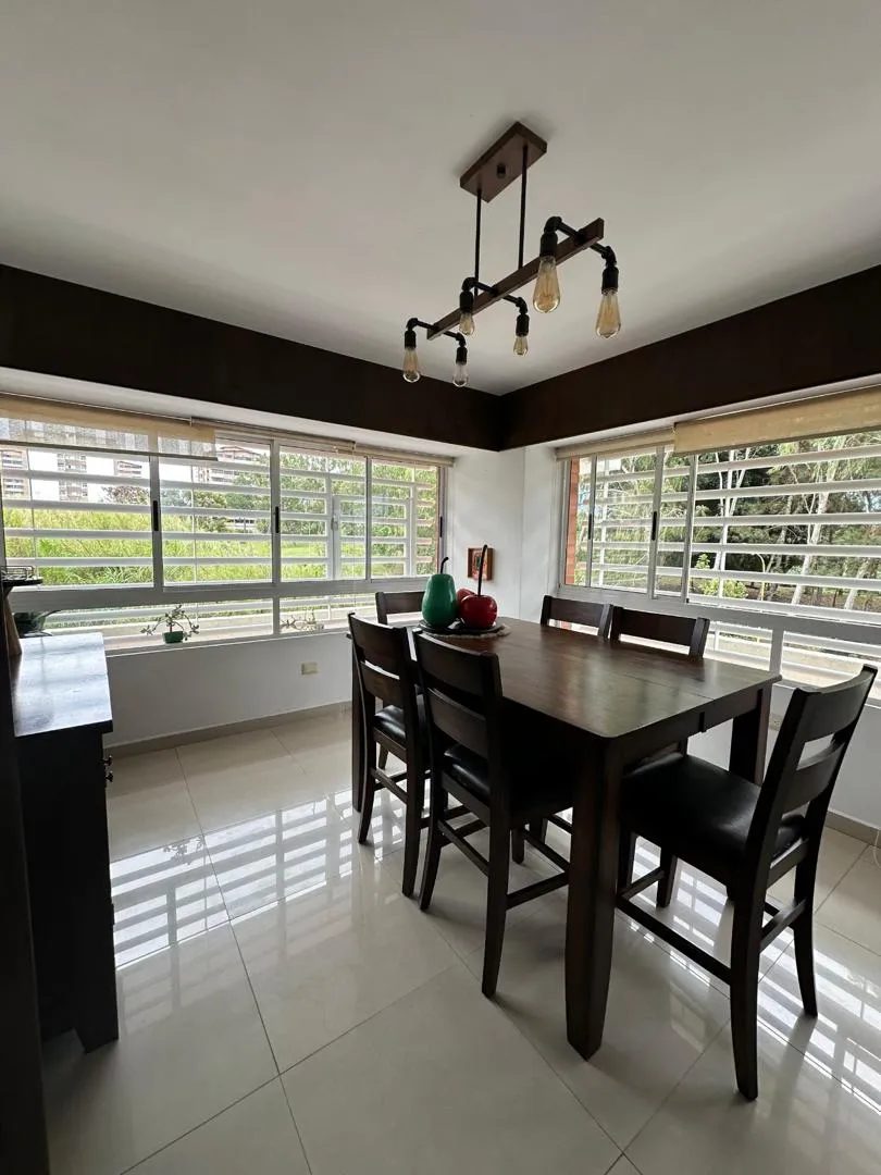 Apartamento en Residencias Vista Real . Av. Las Américas. Mérida, Venezuela. · $ 200.000 · Thays León  | Asesora Inmobiliaria 9