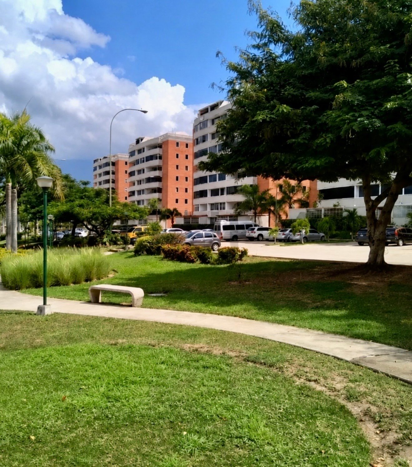 Buenaventura Suites/ Penthouse a estrenar. Guarenas. Venezuela. · $ 140.000 · Thays León | Asesora Inmobiliaria 27