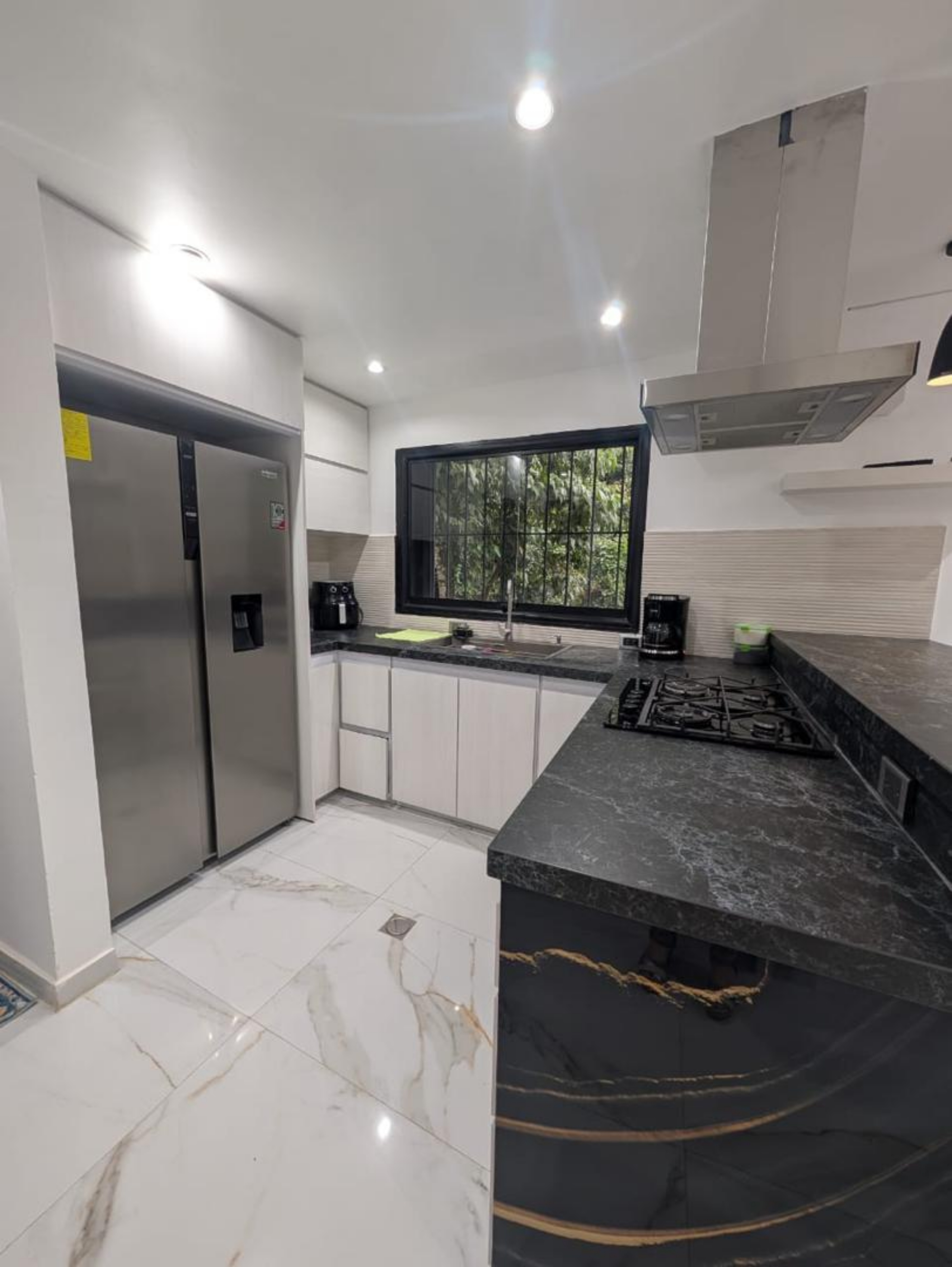 Casa amoblada en La Pedregosa Alta. Mérida, Venezuela M-108 · $ 138.000 · Thays León | Asesora Inmobiliaria 10