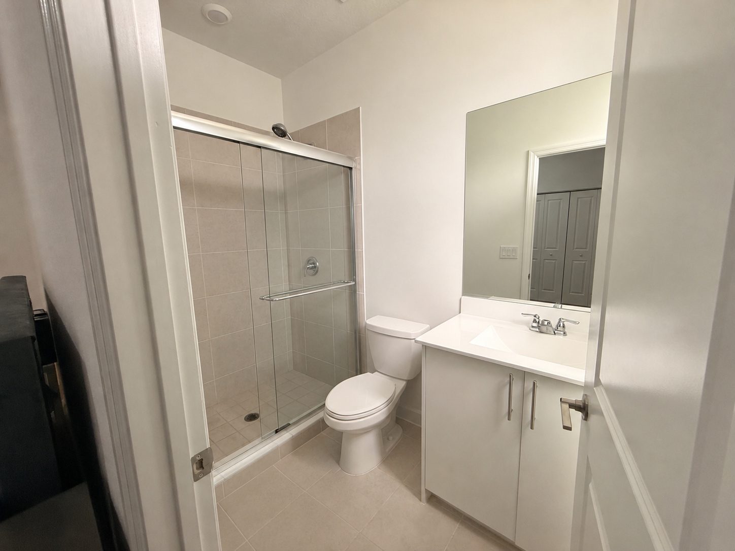 Casa en Renta en Le Jardine, Homestead. 3hab, 2.5b. 2p (Mid) · $ 2.500 · Thays León | Asesora Inmobiliaria 11