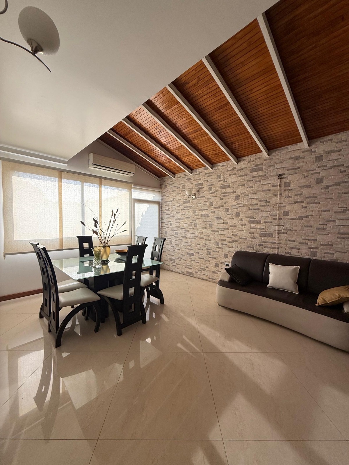 Quinta en Venta Urbanización Zumba .Mérida Vzla. | Thays León en Mérida, Venezuela - $ 350.000 17