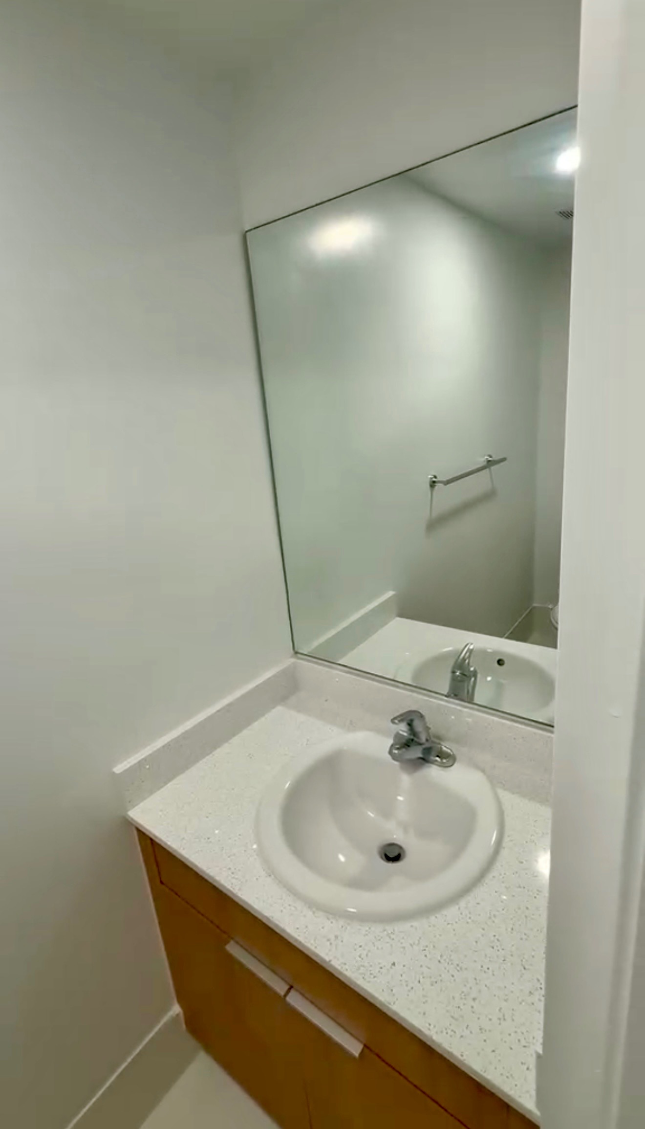 Renta Especial .:$2.100 Apto. 1h, 1.5 b 1p.   Miami. · $ 2.171 · Thays León  | Asesora Inmobiliaria 18