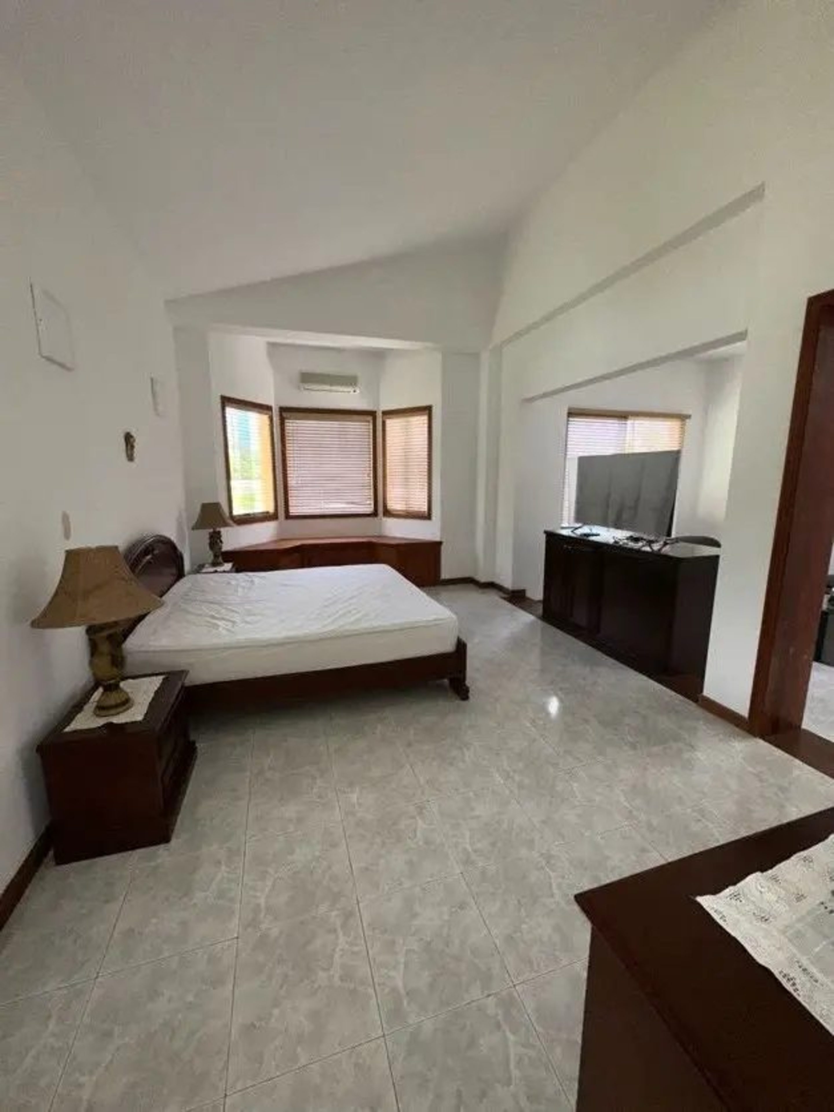 Oportunidad Única, 3 casas independientes en una misma propiedad en La Pedregosa Baja, Mérida. Venezuela · $ 1.350.000 · Thays León | Asesora Inmobiliaria 9