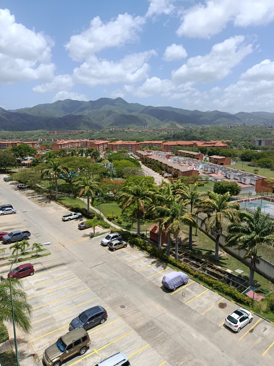 Buenaventura Suites, Penthouse Dúplex  de lujo. Guarenas. Venezuela. · $ 170.000 · Thays León  | Asesora Inmobiliaria 41