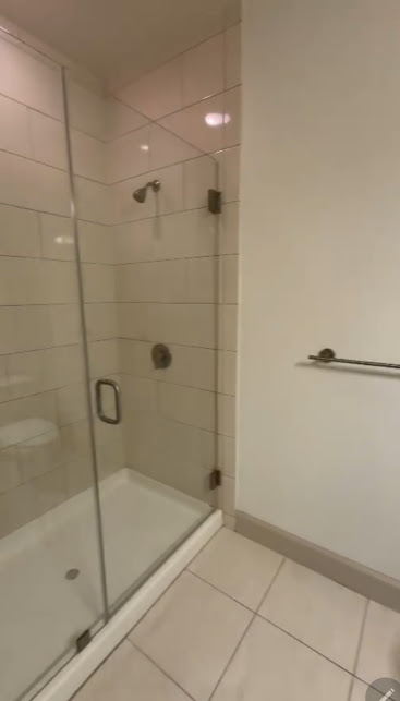 Rento Apartamento Tipo Estudio  con 1 hab, en Doral  $2.058.   33178 · $ 2.058 · Thays León  | Asesora Inmobiliaria 19