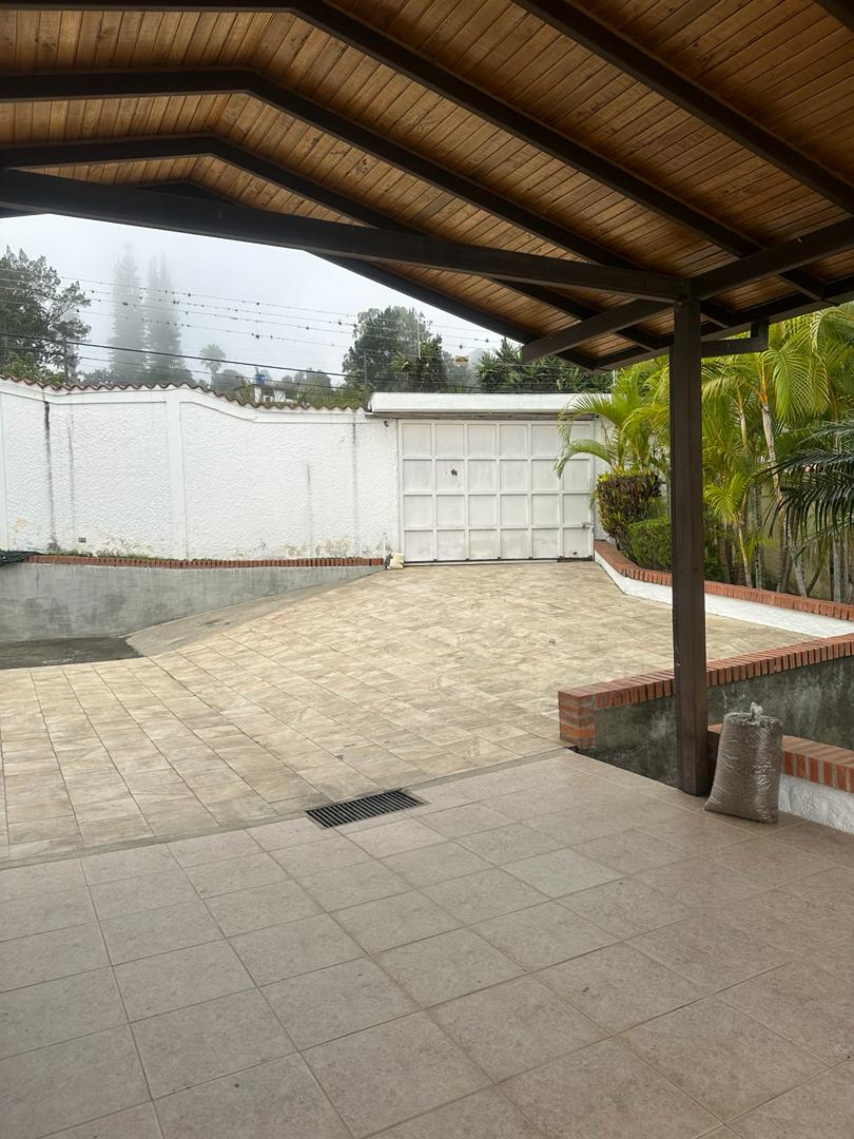 QUINTA  amoblada . 1.200 M2  Terreno, vía JAJÍ,  en la ciudad de Mérida. Venezuela .    (M-651) · $ 300.000 · Thays León  | Asesora Inmobiliaria 24