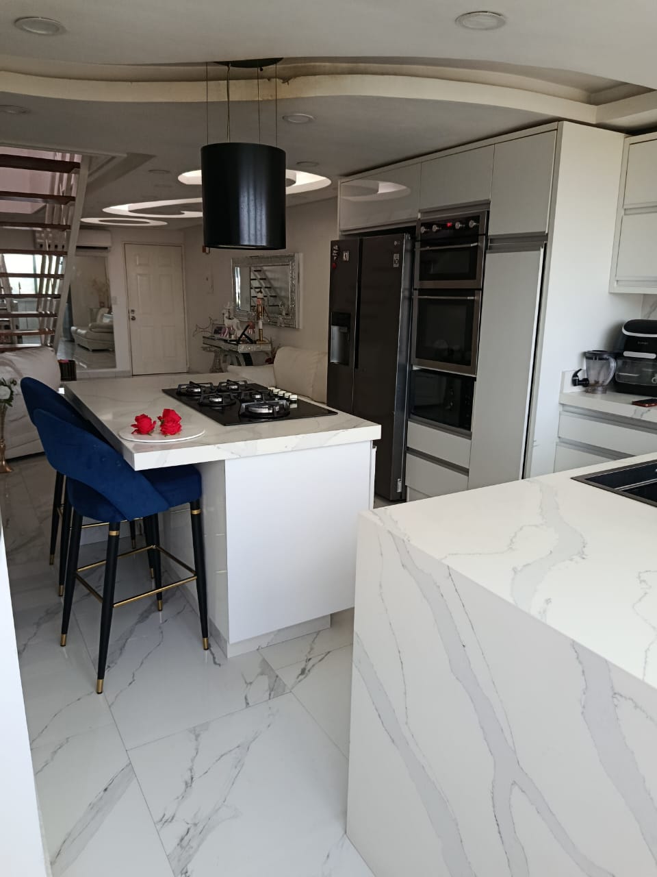Buenaventura Suites, Penthouse Dúplex  de lujo. Guarenas. Venezuela. · $ 170.000 · Thays León  | Asesora Inmobiliaria 11