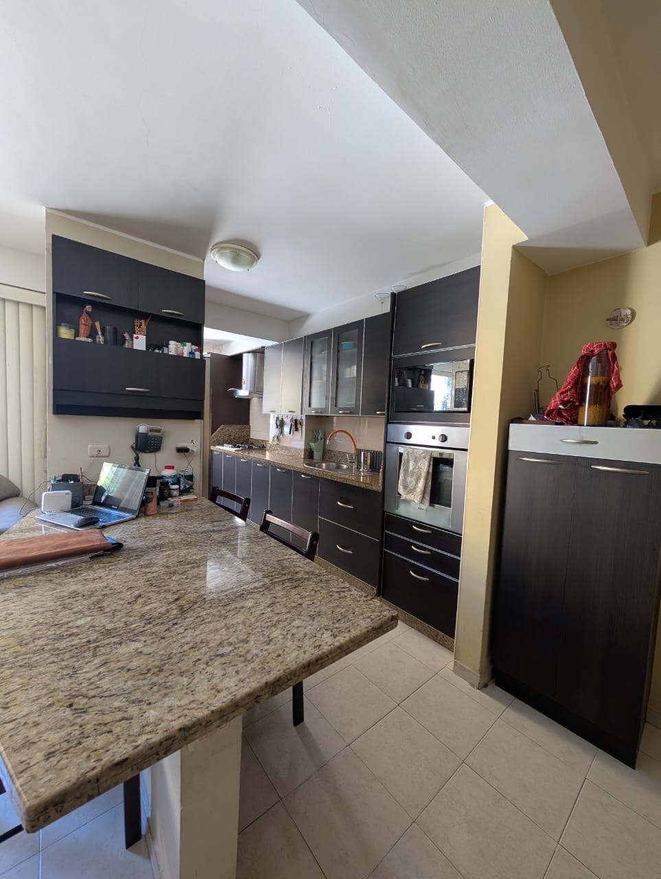 Estilo Resort/Club en la montaña. Apartamento en venta, Neblina Club, La Hechicera, Mérida. (T/M) · $ 110.000 · Thays León | Asesora Inmobiliaria 6