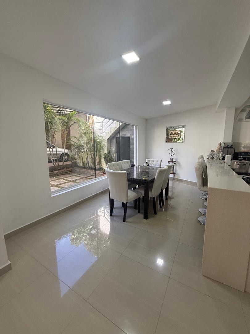 Exclusivo y moderno  Townhouse en La Pedregosa Alta, Mérida. en Mérida, Venezuela - $ 110.000 9