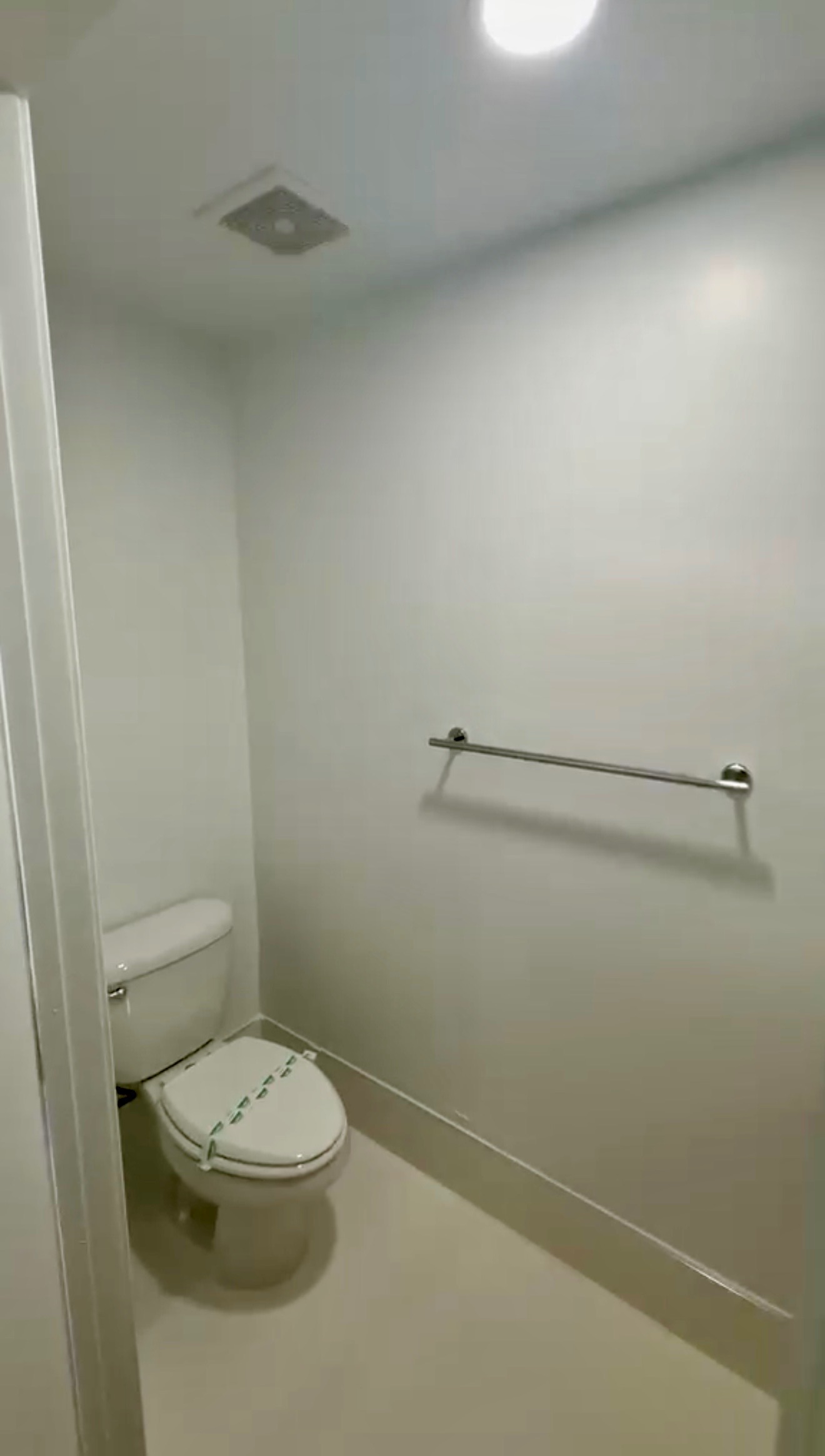 Renta Especial .:$2.100 Apto. 1h, 1.5 b 1p.   Miami. · $ 2.171 · Thays León  | Asesora Inmobiliaria 17