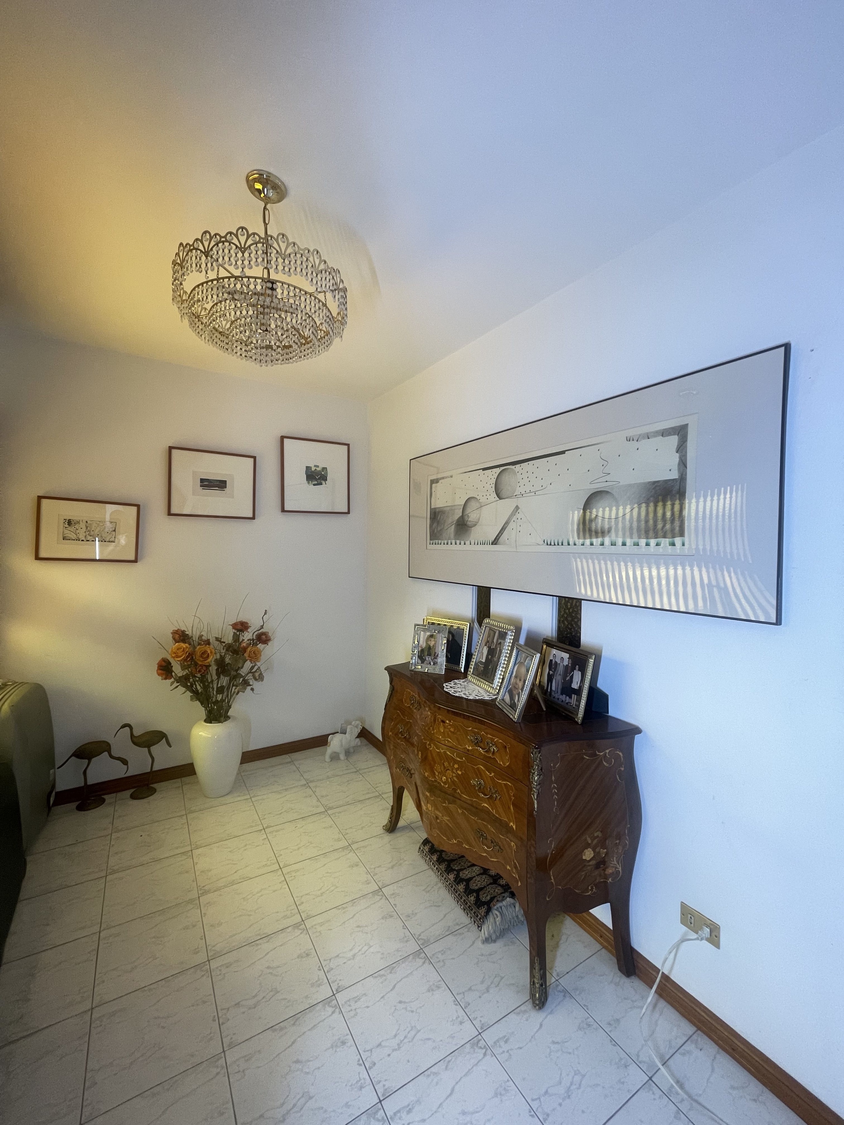 Casa amoblada  en Venta |Macaracuay. Caracas. Venezuela.  (G). · $ 350.000 · Thays León  | Asesora Inmobiliaria 9