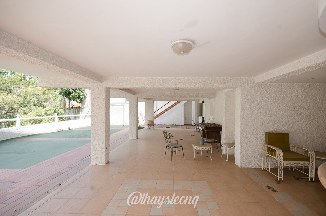 Casa de 4 niveles , con vista al Ávila en Urb. Miranda, Caracas. (Tanque de agua 15mil Ltrs.) · $ 275.000 · Thays León | Asesora Inmobiliaria 45