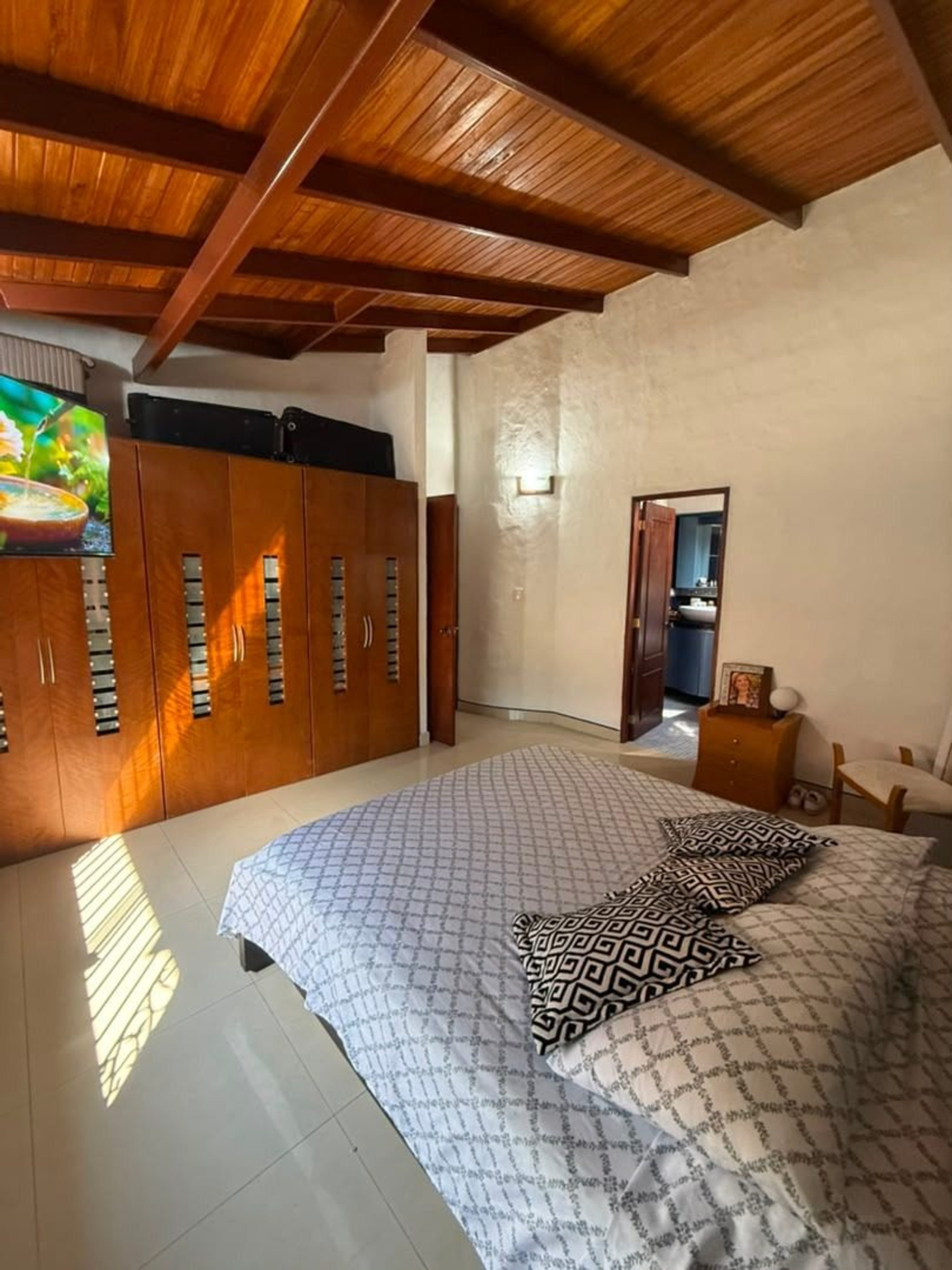 Exclusivo Townhouse con vista a la Sierra Nevada. La Pedregosa Media. Mérida Venezuela (M-111) · $ 115.000 · Thays León | Asesora Inmobiliaria 9