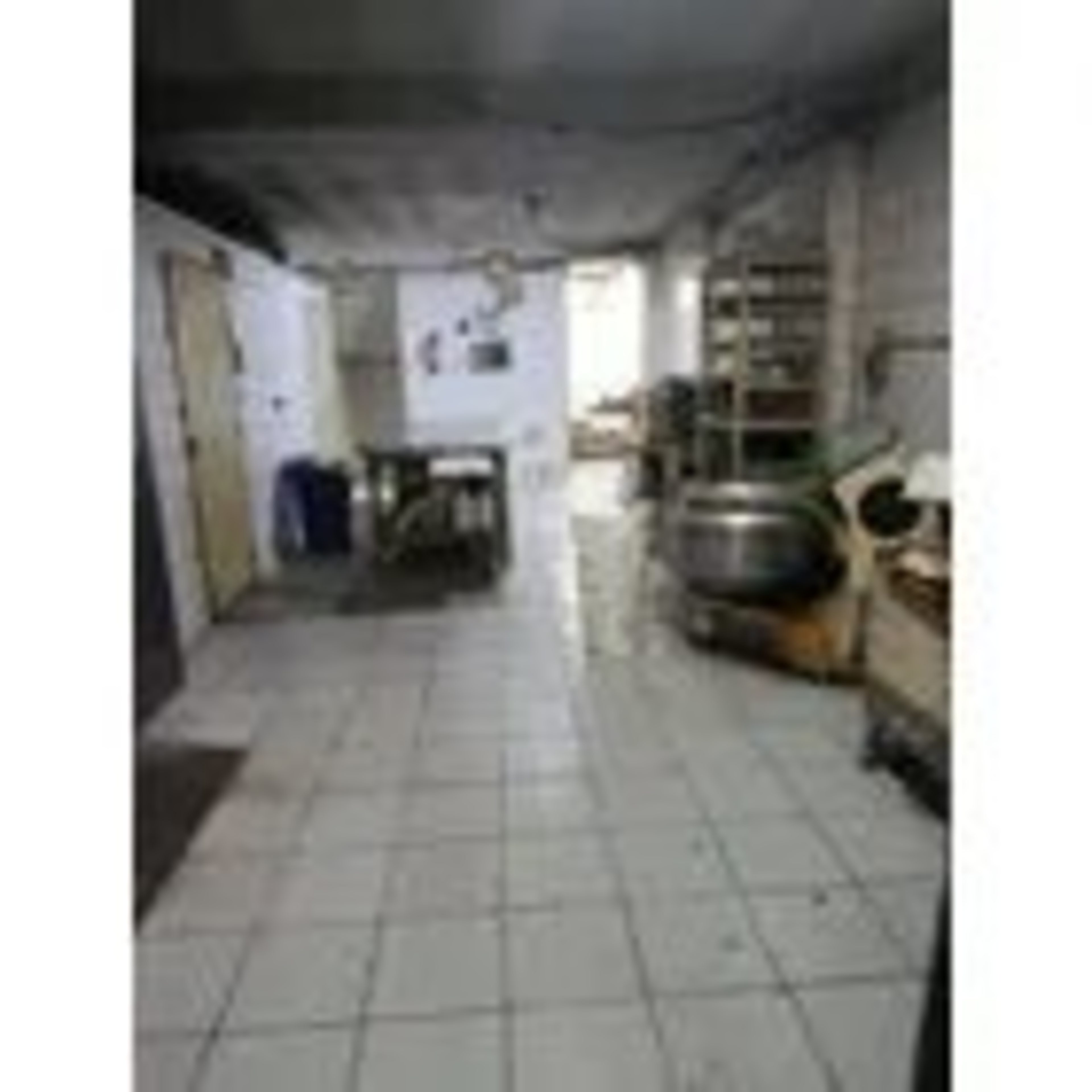 Edificio Comercial e Industrial con Fondo de Comercio Activo (PANADERÍA), Av. Baralt.  Caracas.   (Iv) · $ 700.000 · Thays León  | Asesora Inmobiliaria 20