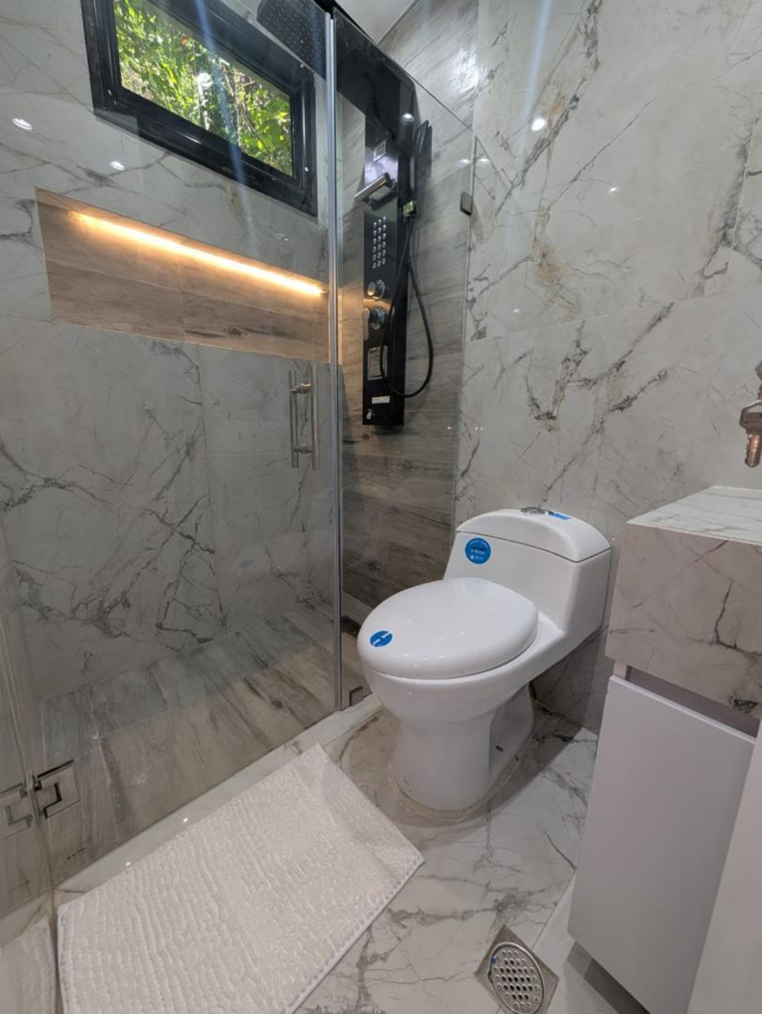 Casa amoblada en La Pedregosa Alta. Mérida, Venezuela M-108 · $ 138.000 · Thays León | Asesora Inmobiliaria 19