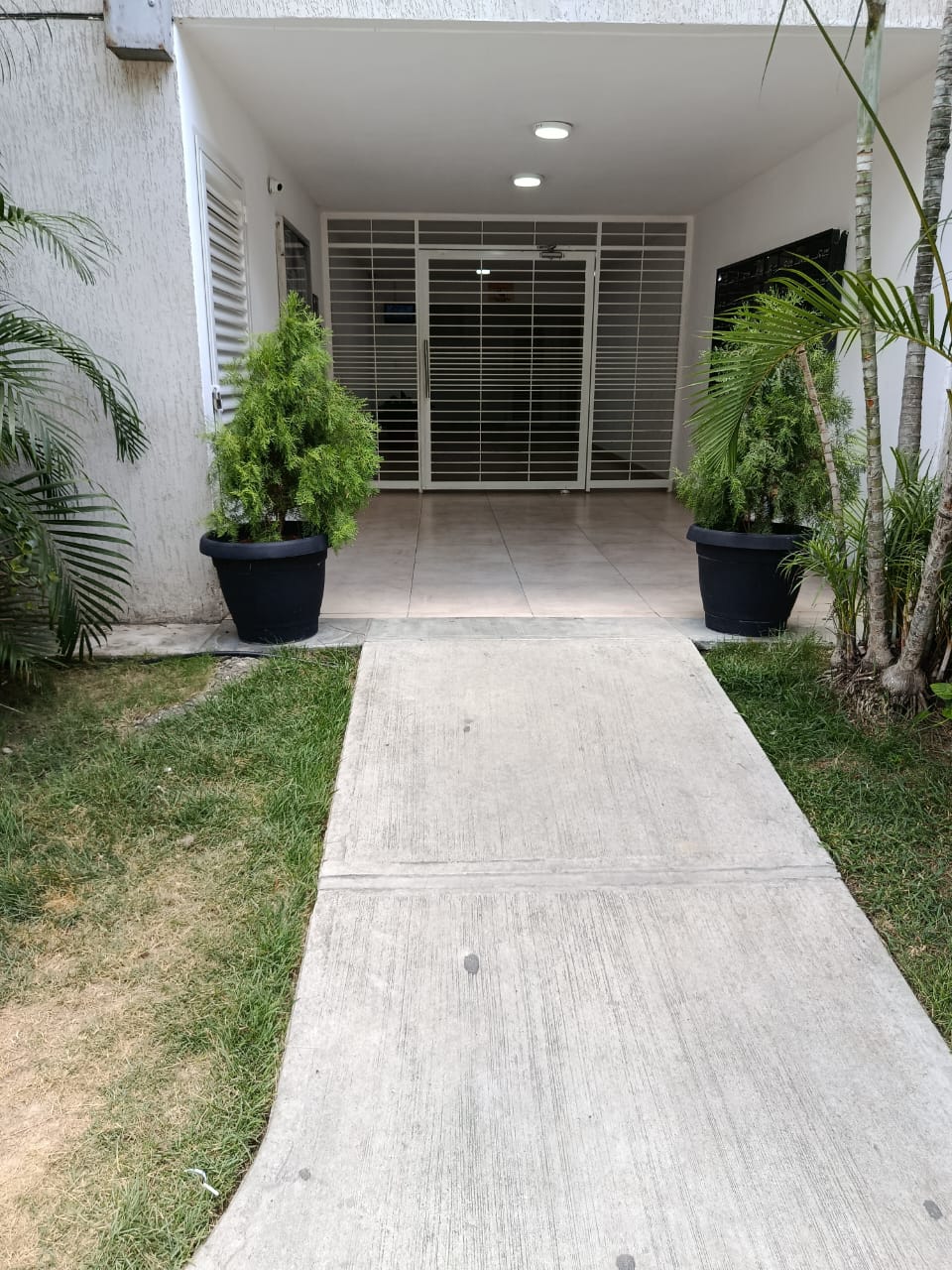 Buenaventura Suites, Penthouse Dúplex  de lujo. Guarenas. Venezuela. · $ 170.000 · Thays León  | Asesora Inmobiliaria 43