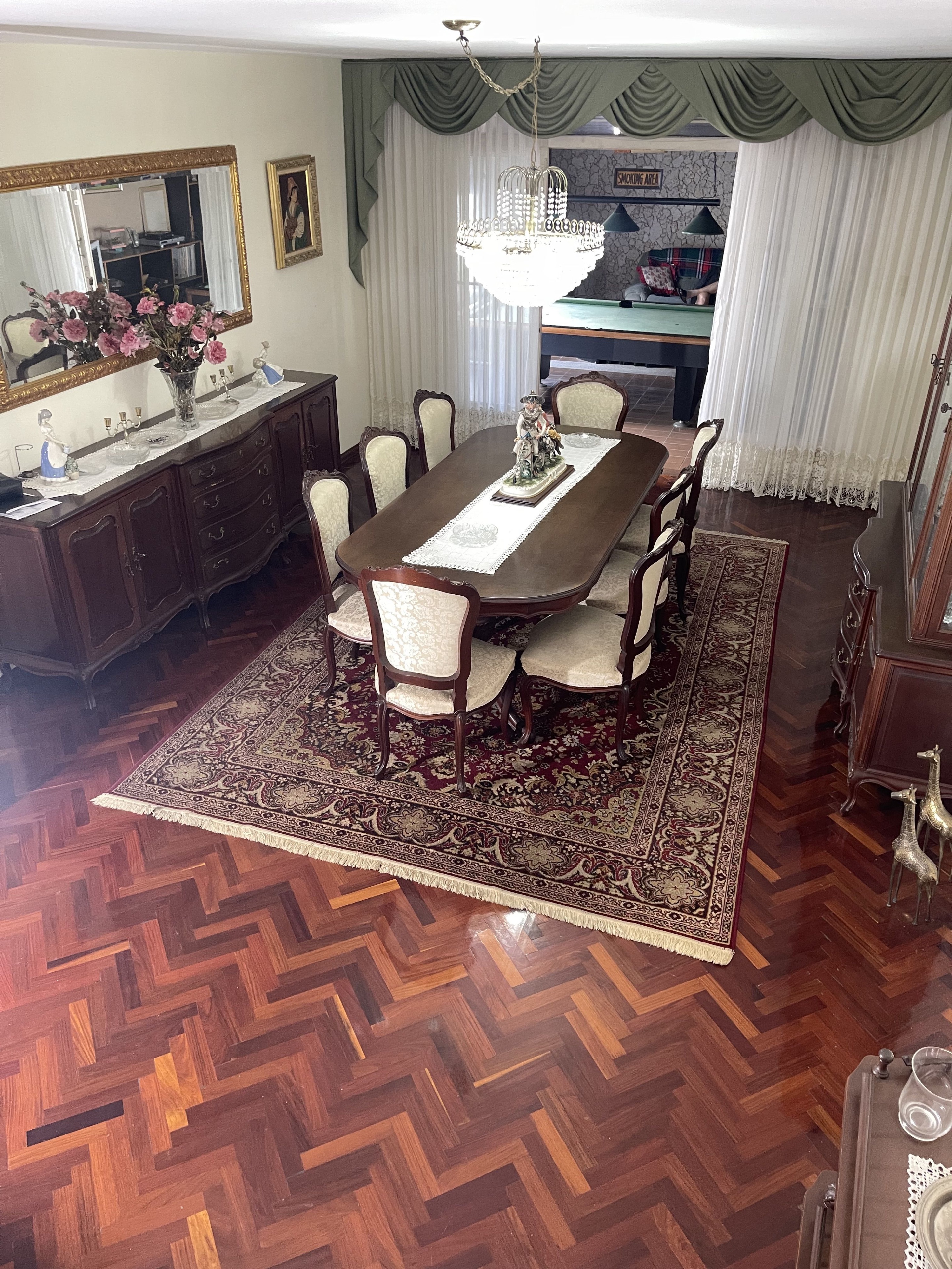 Casa amoblada  en Venta |Macaracuay. Caracas. Venezuela.  (G). · $ 350.000 · Thays León  | Asesora Inmobiliaria 5