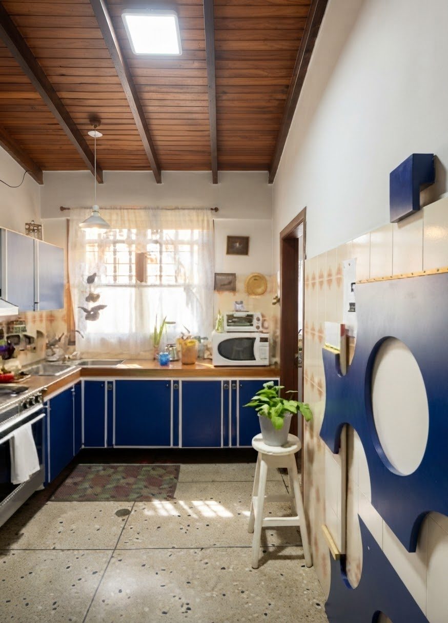Quinta de 2 niveles. Av. Andrés Bello,  Urb. San Cristóbal. Mérida. Vzla.   M-41 · $ 140.000 · Thays León  | Asesora Inmobiliaria 19