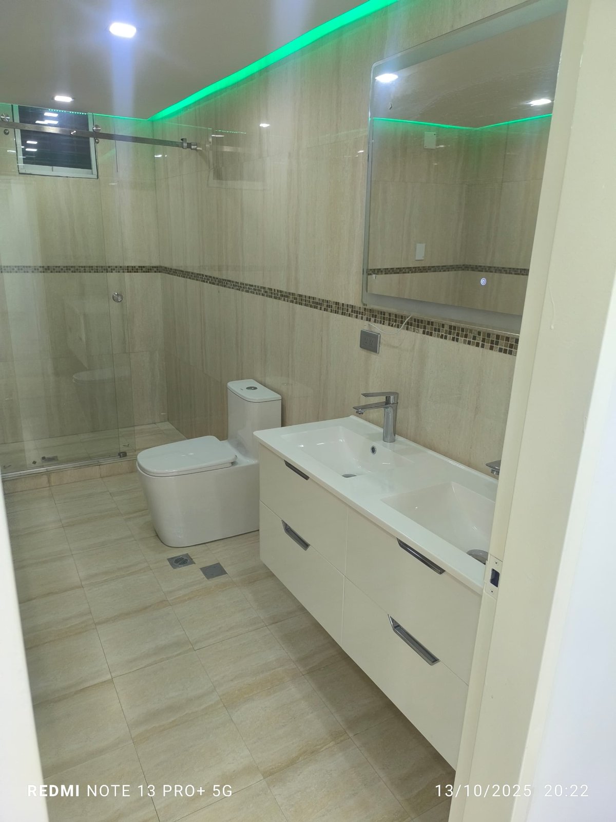 Buenaventura Suites/ Penthouse a estrenar. Guarenas. Venezuela. · $ 140.000 · Thays León | Asesora Inmobiliaria 20