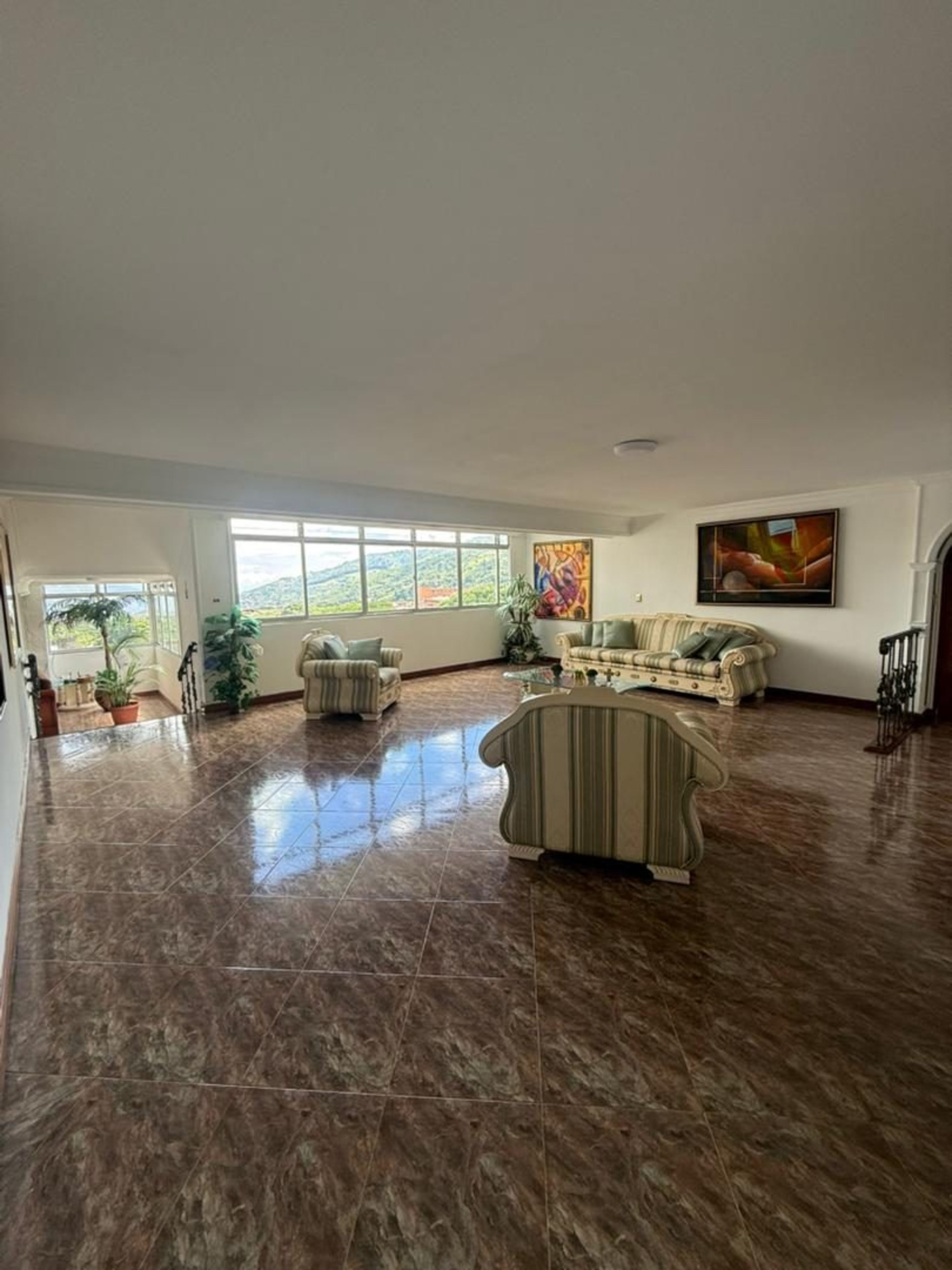 Apartamento. Conjunto Residencial La Florida. Mérida. Venezuela · $ 140.000 · Thays León  | Asesora Inmobiliaria 2