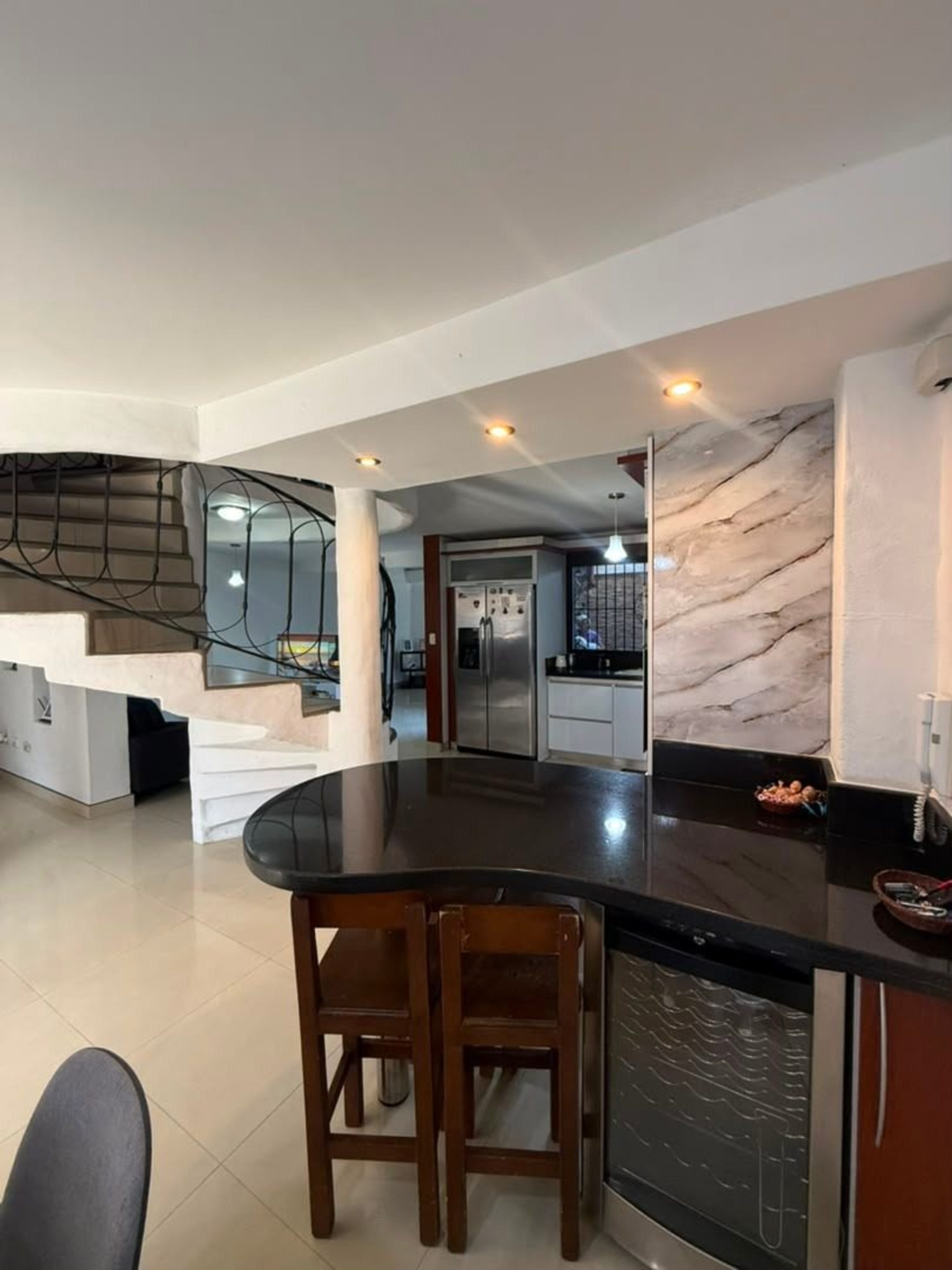 Exclusivo Townhouse con vista a la Sierra Nevada. La Pedregosa Media. Mérida Venezuela (M-111) · $ 115.000 · Thays León | Asesora Inmobiliaria 3
