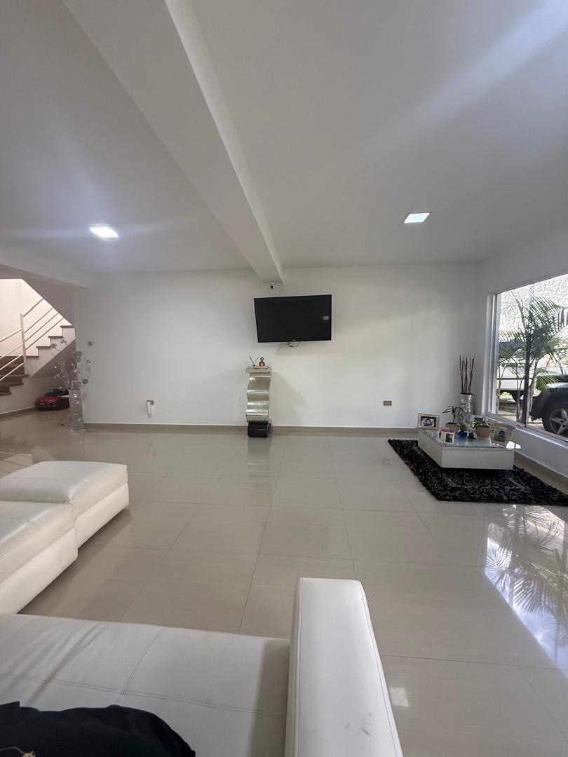 Exclusivo y moderno  Townhouse en La Pedregosa Alta, Mérida. en Mérida, Venezuela - $ 110.000 5