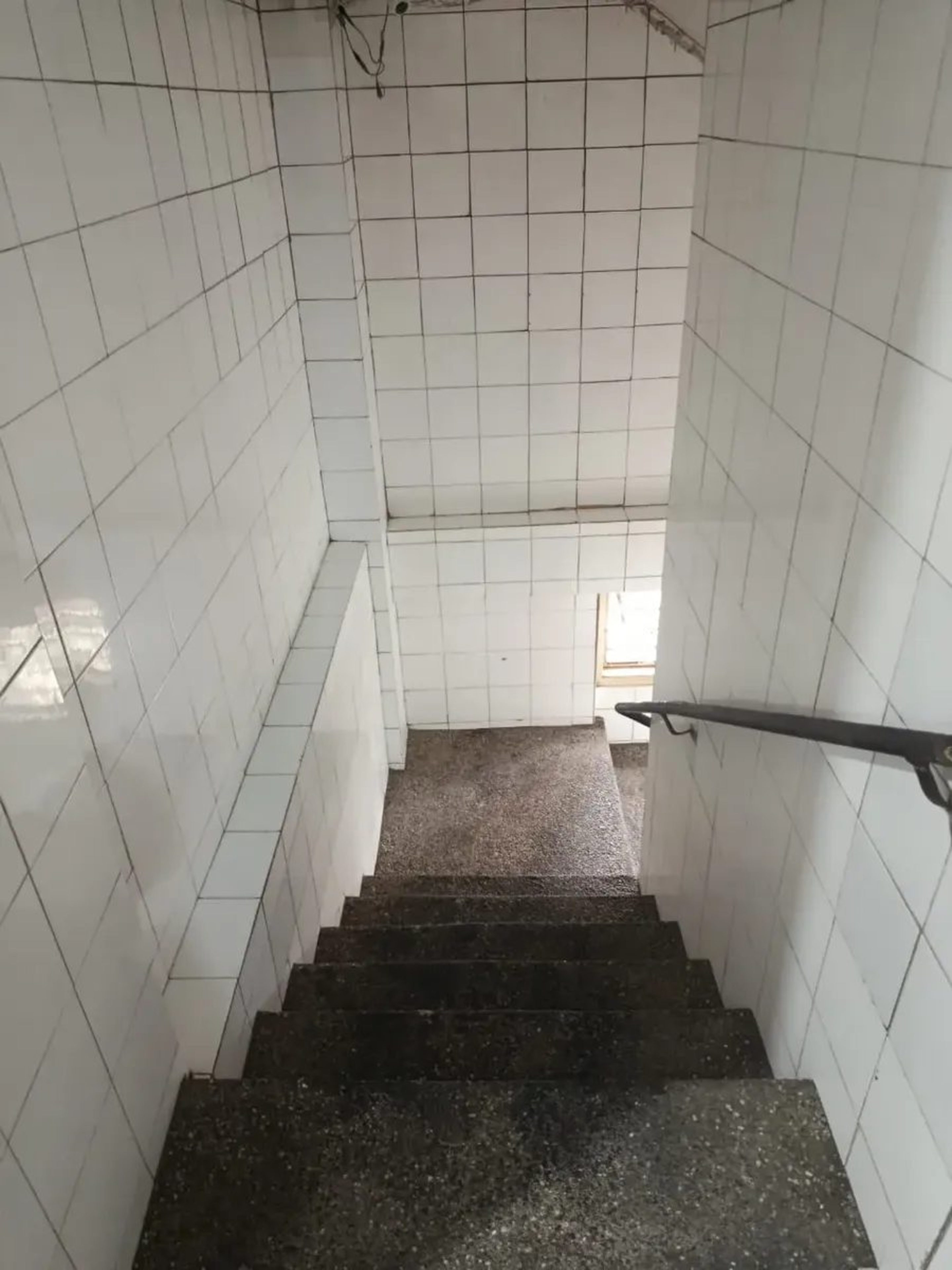 Edificio Comercial e Industrial con Fondo de Comercio Activo (PANADERÍA), Av. Baralt.  Caracas.   (Iv) · $ 700.000 · Thays León  | Asesora Inmobiliaria 9
