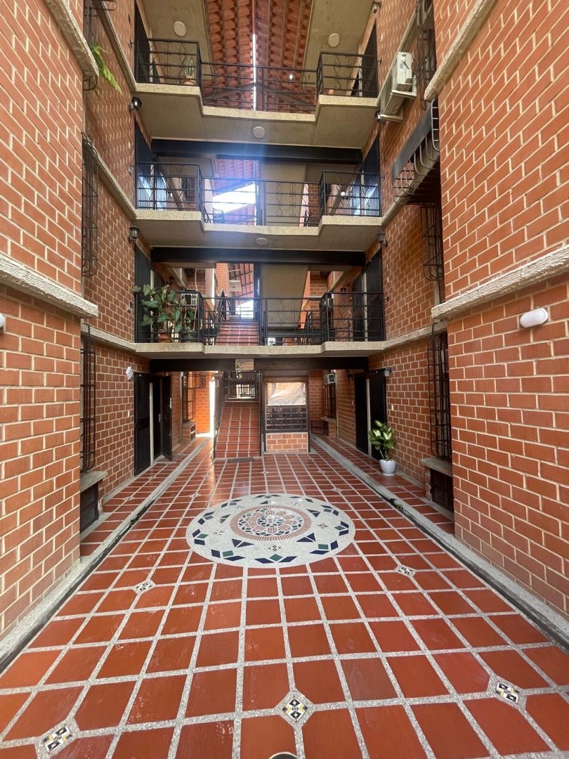 Apartamento Parte Baja de Nueva Casarapa. Guarenas .Venezuela    (Y) · $ 42.500 · Thays León  | Asesora Inmobiliaria 14