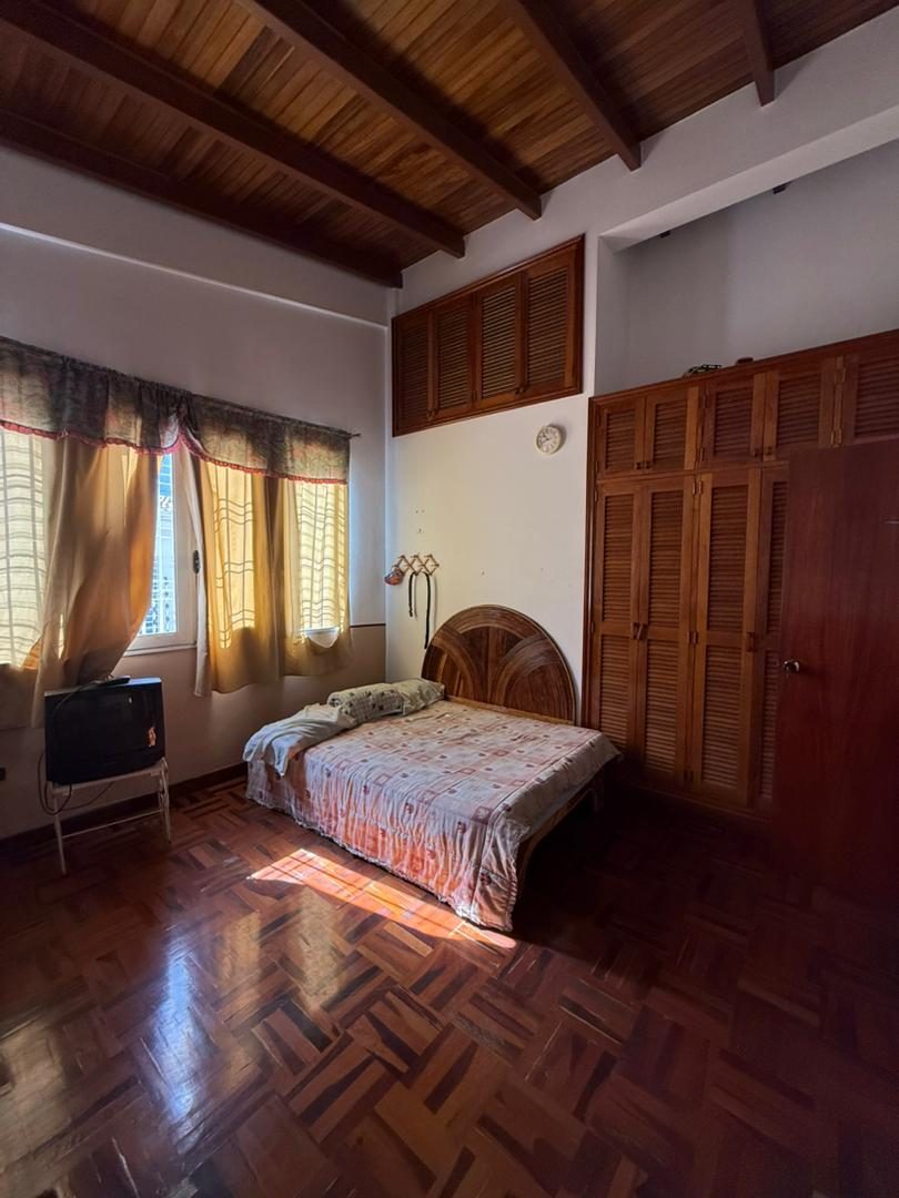 Quinta en Urb. Las Tapias, (6) habitaciones..   Mérida   M6-20 · $ 180.000 · Thays León  | Asesora Inmobiliaria 9