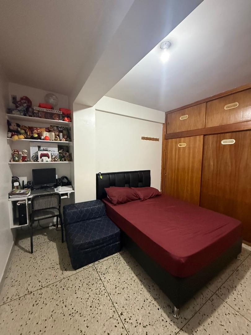 Apartamento con Gran Potencial en Venta | Av. Las Américas, Mérida, Venezuela. M.132 · $ 65.000 · Thays León  | Asesora Inmobiliaria 6